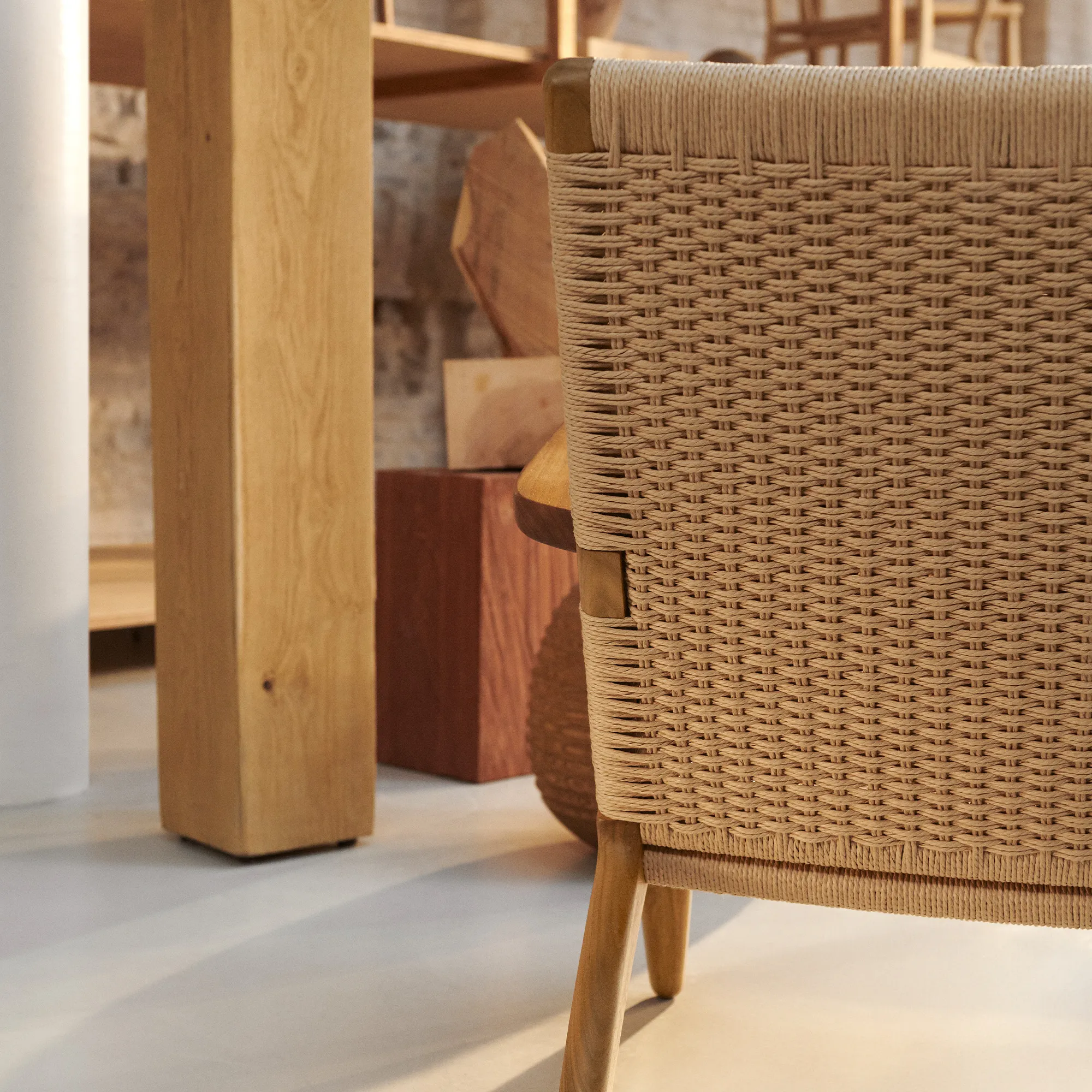 CH25 fauteuil walnoot/natuurlijk gevlochten papierkoord - 14