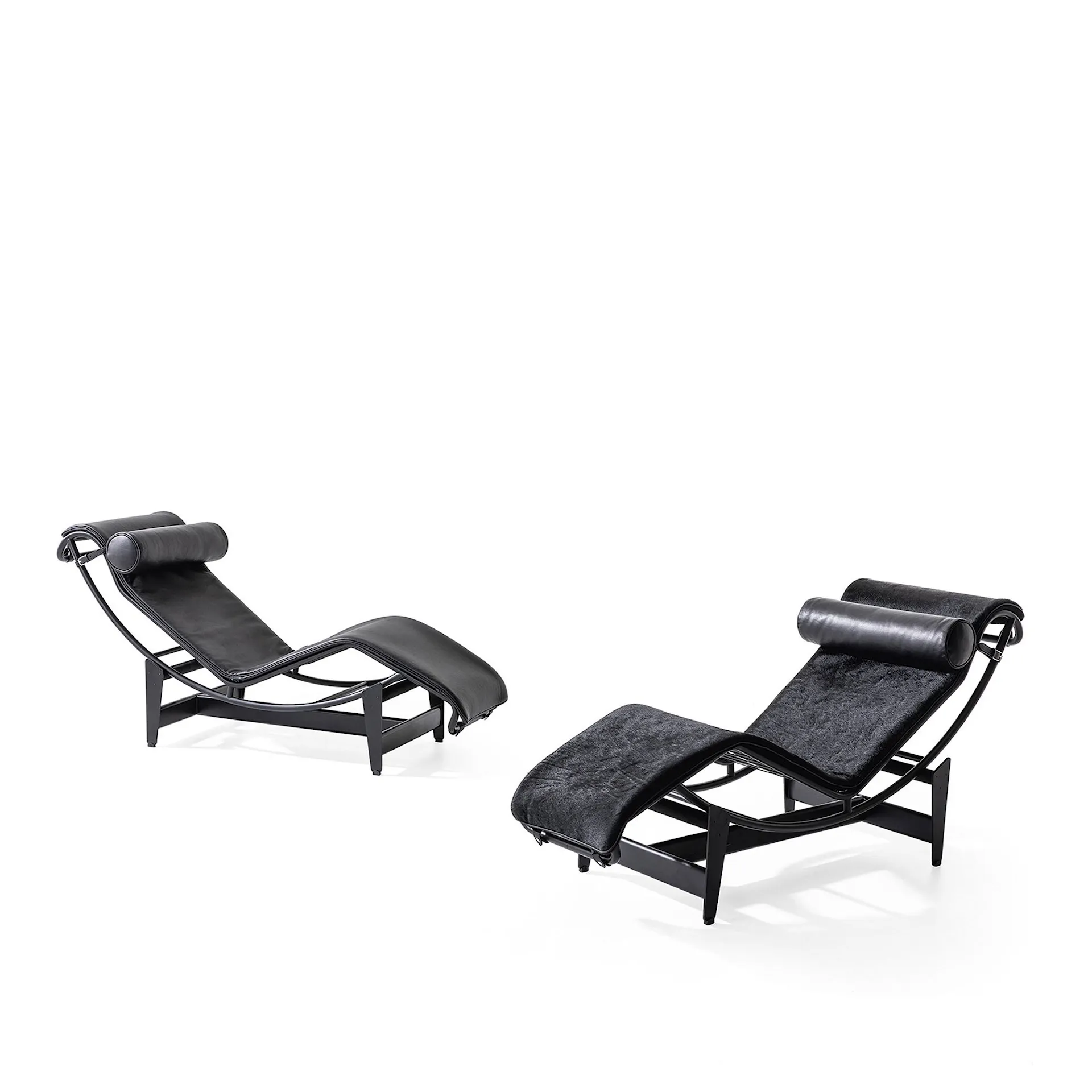 4 Chaise Lougue Noire - Cassina - Le Corbusier - NO GA