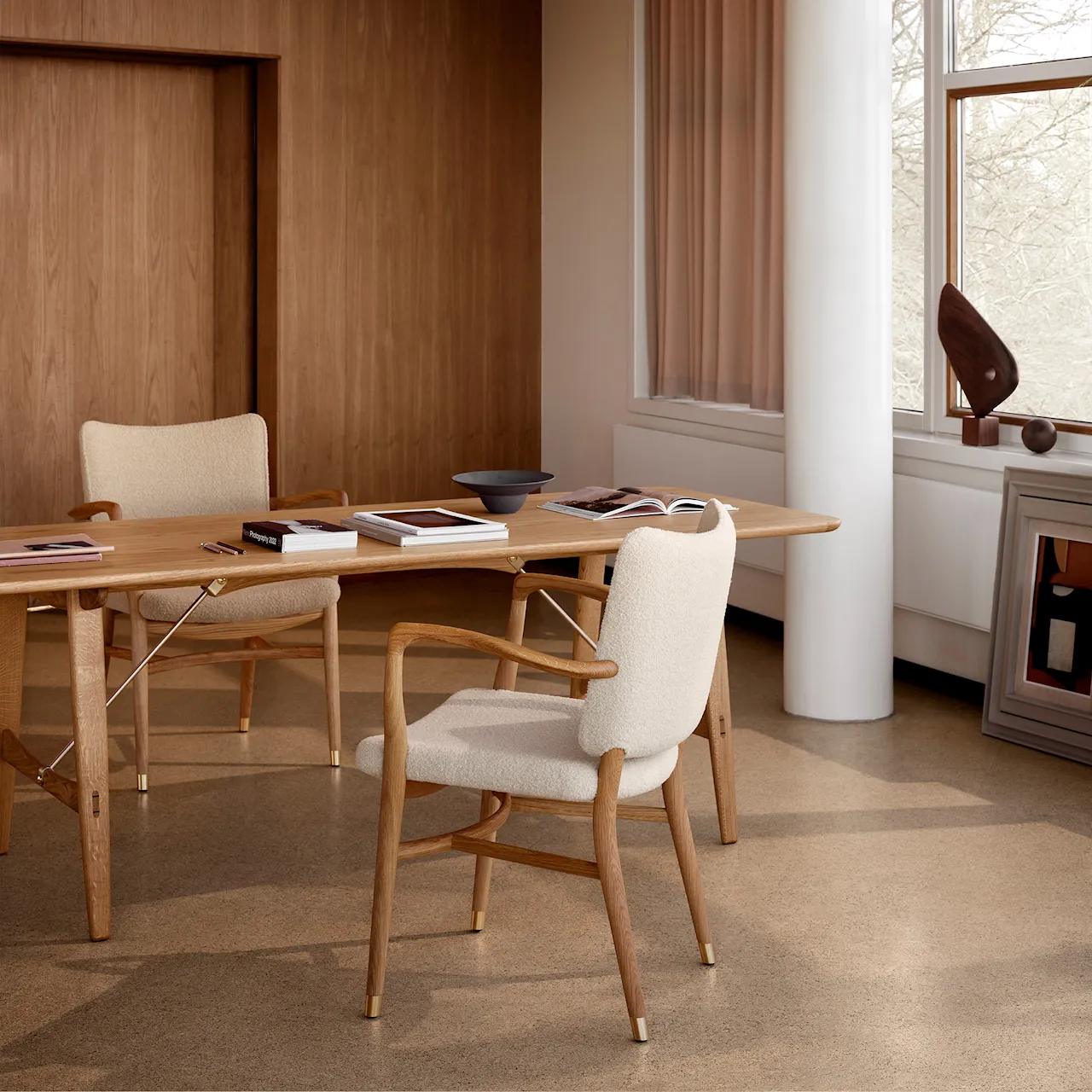 VLA61 Monarch Chair