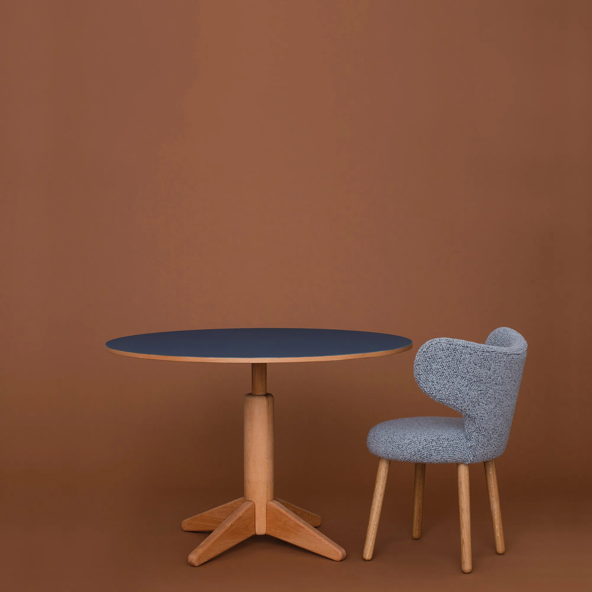 WNG Chair - 3
