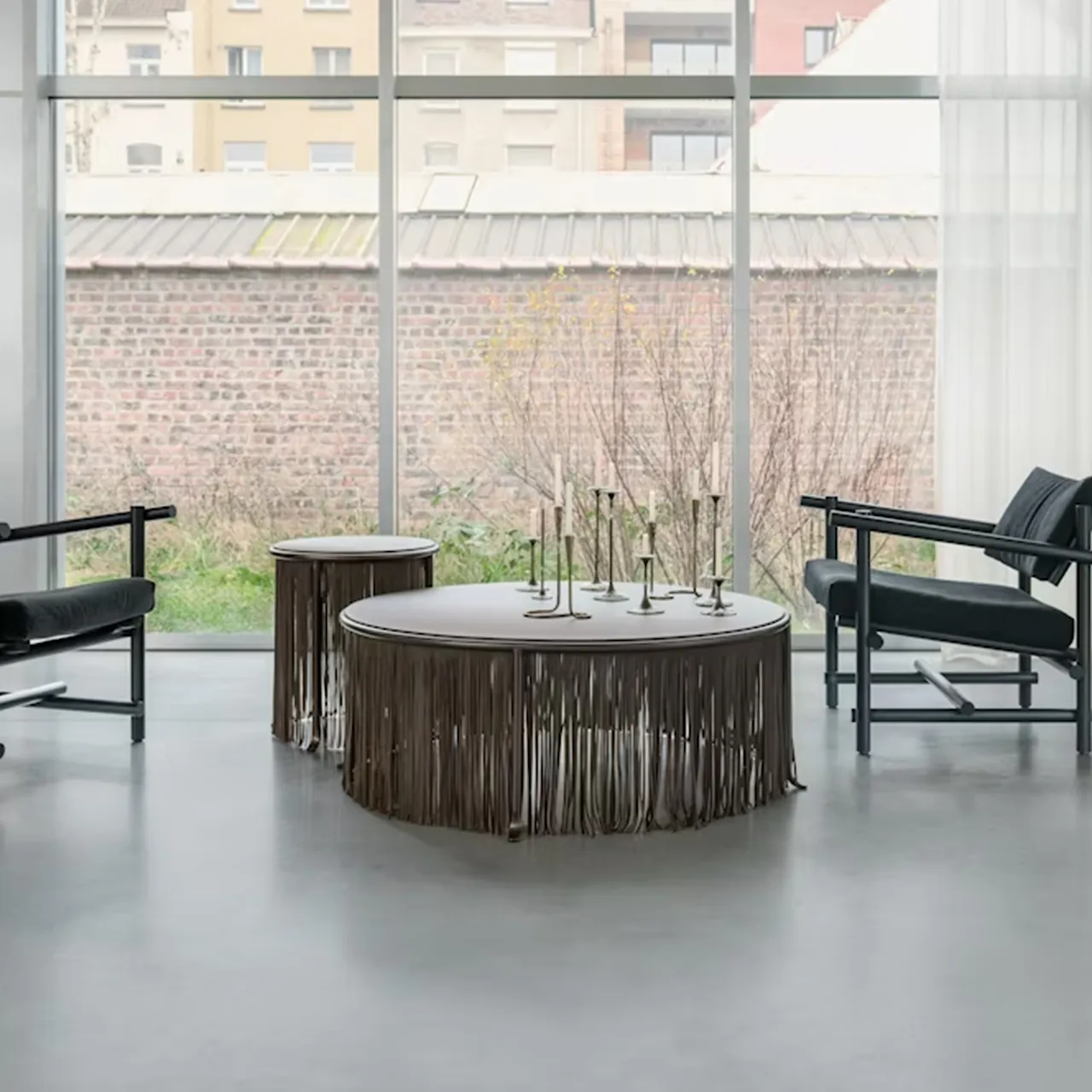Coffee table manganese