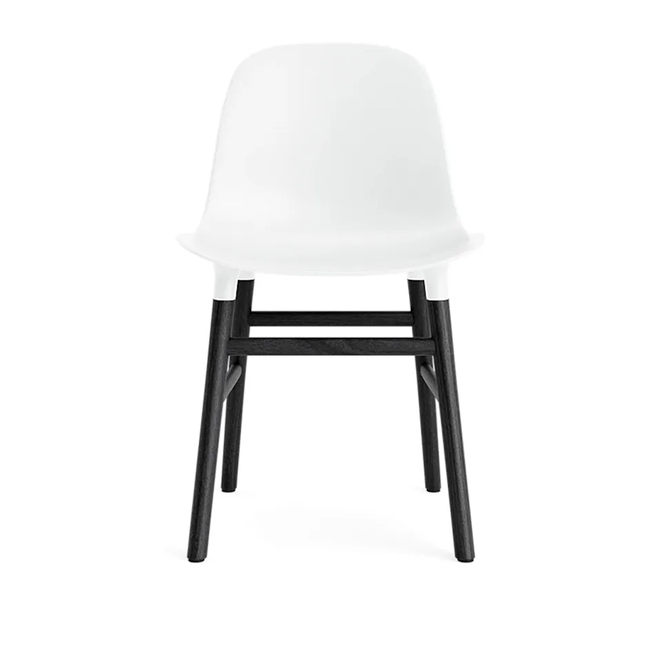 Form Chair Black Oak