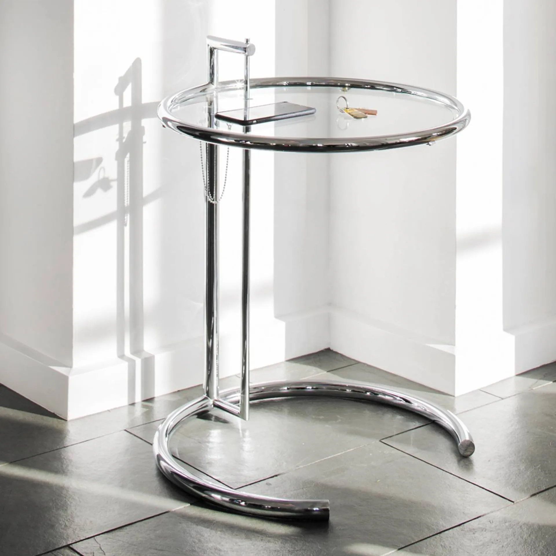 Adjustable Table E 1027 - ClassiCon - Eileen Gray - NO GA