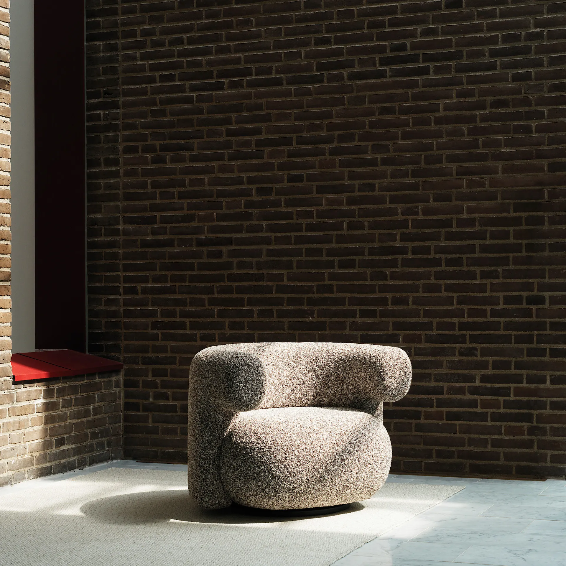 Burra Lounge Chair W. Return - Normann Copenhagen - NO GA