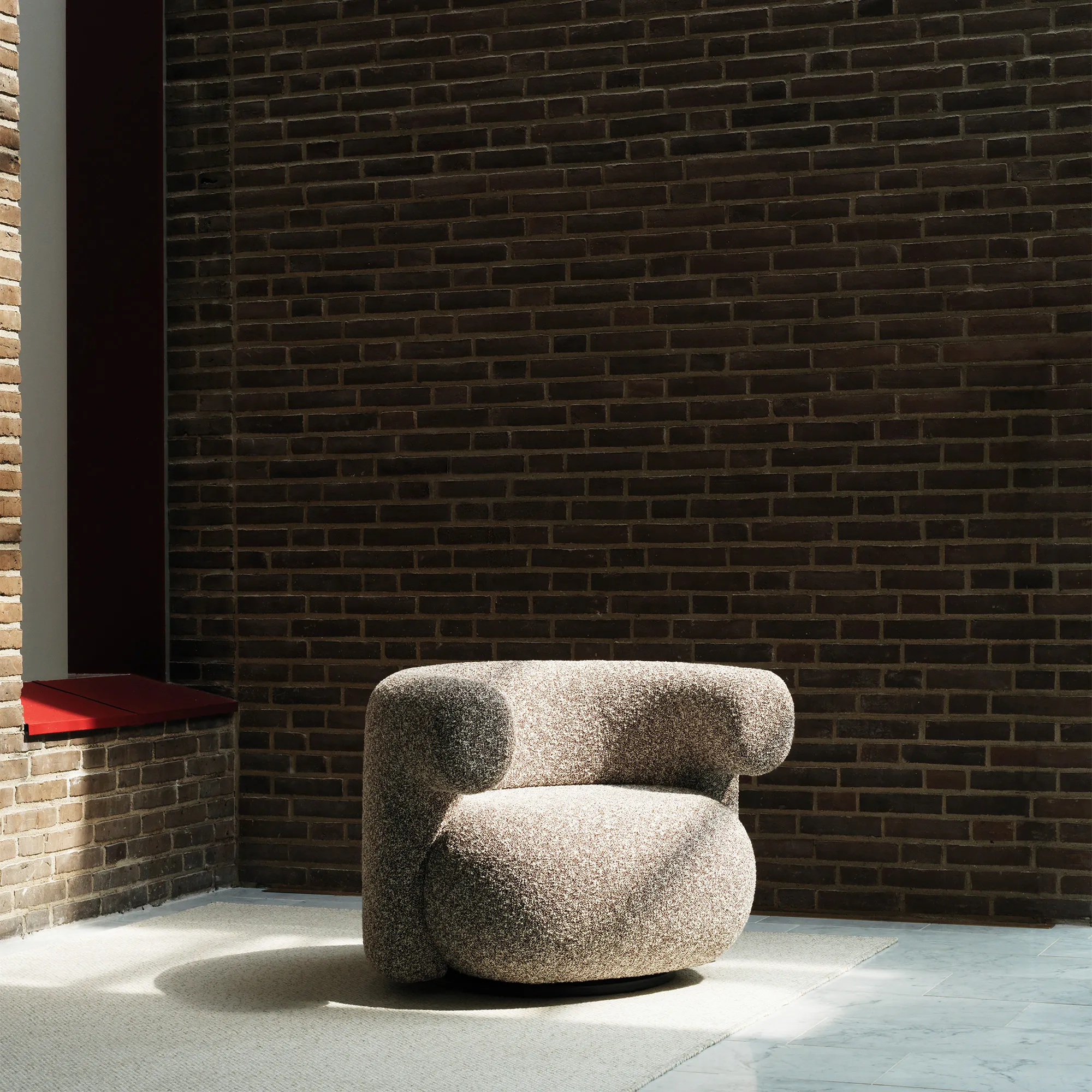Burra Lounge Chair W. Return - 3
