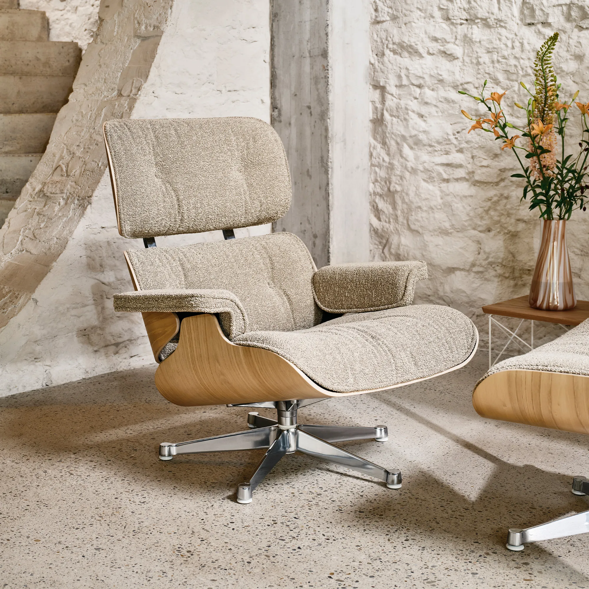 Eames Lounge Chair - 8