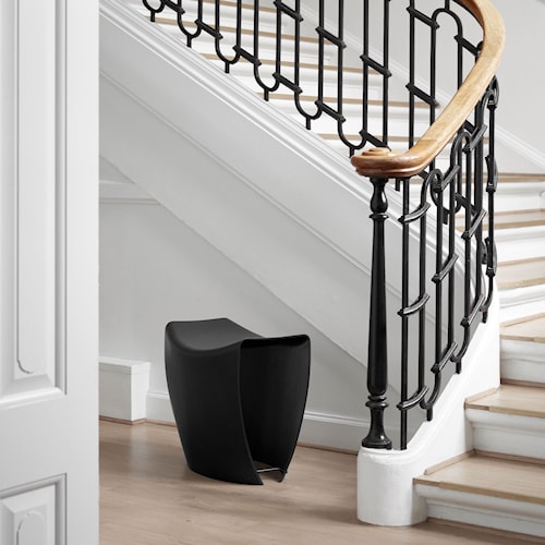 Buy Gallery Stool from Fredericia Furniture | NO GA