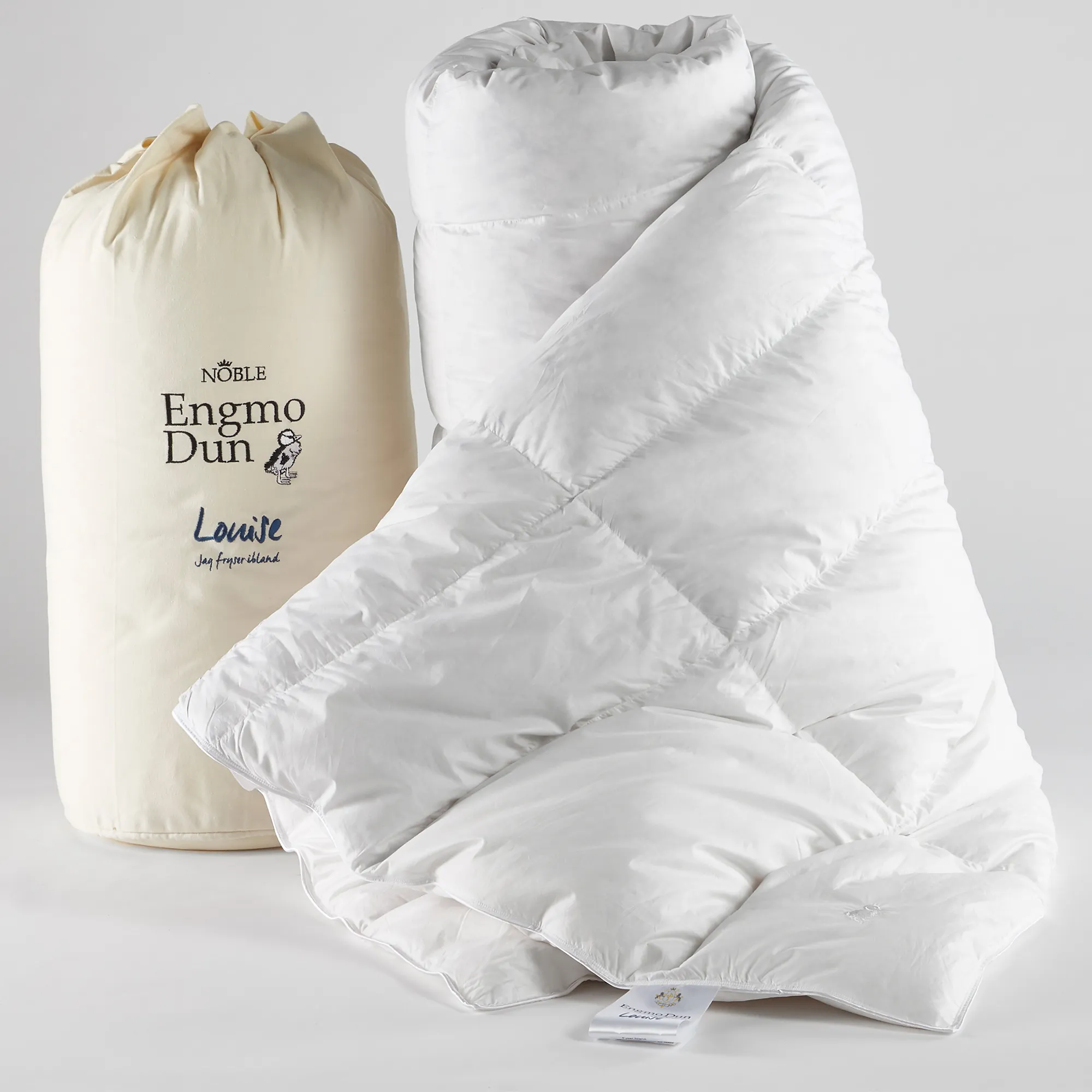 Louise sometimes freezes - Down duvet - 10