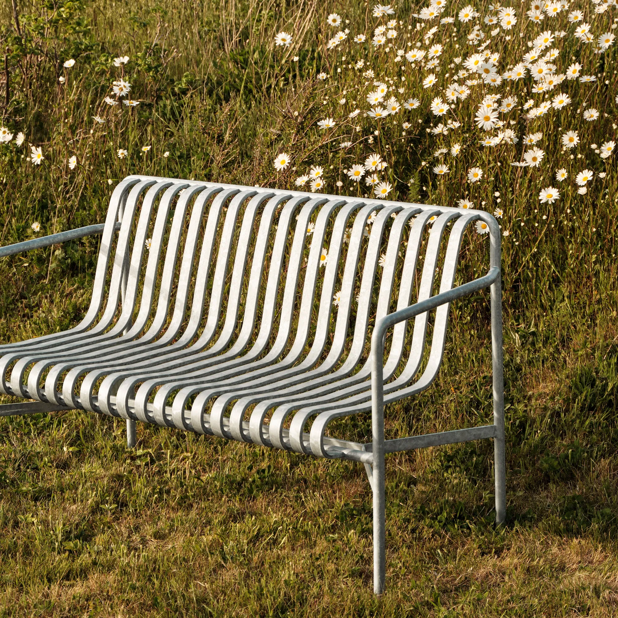 Palissade Cover Dining Bench with Armrests - 2