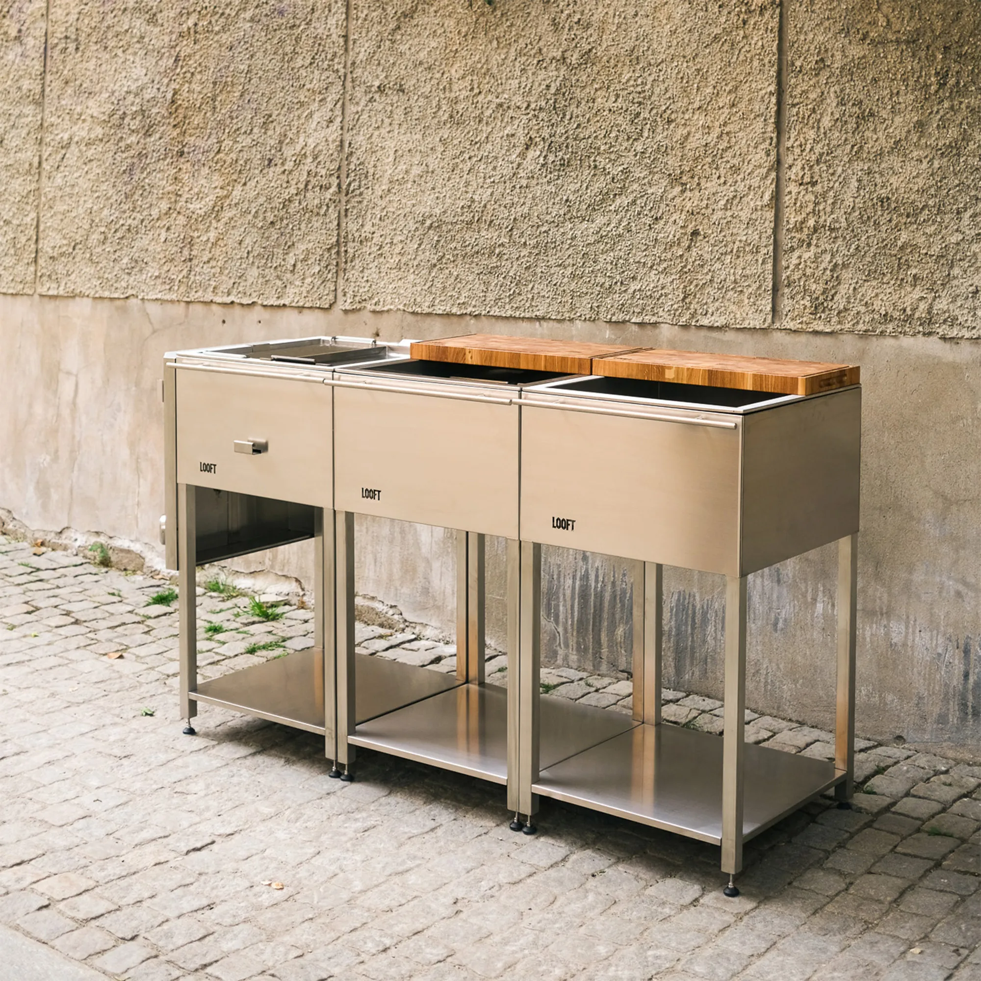 Combinatie C buitenkeuken met houtskoolgrill en spoelbak - 9