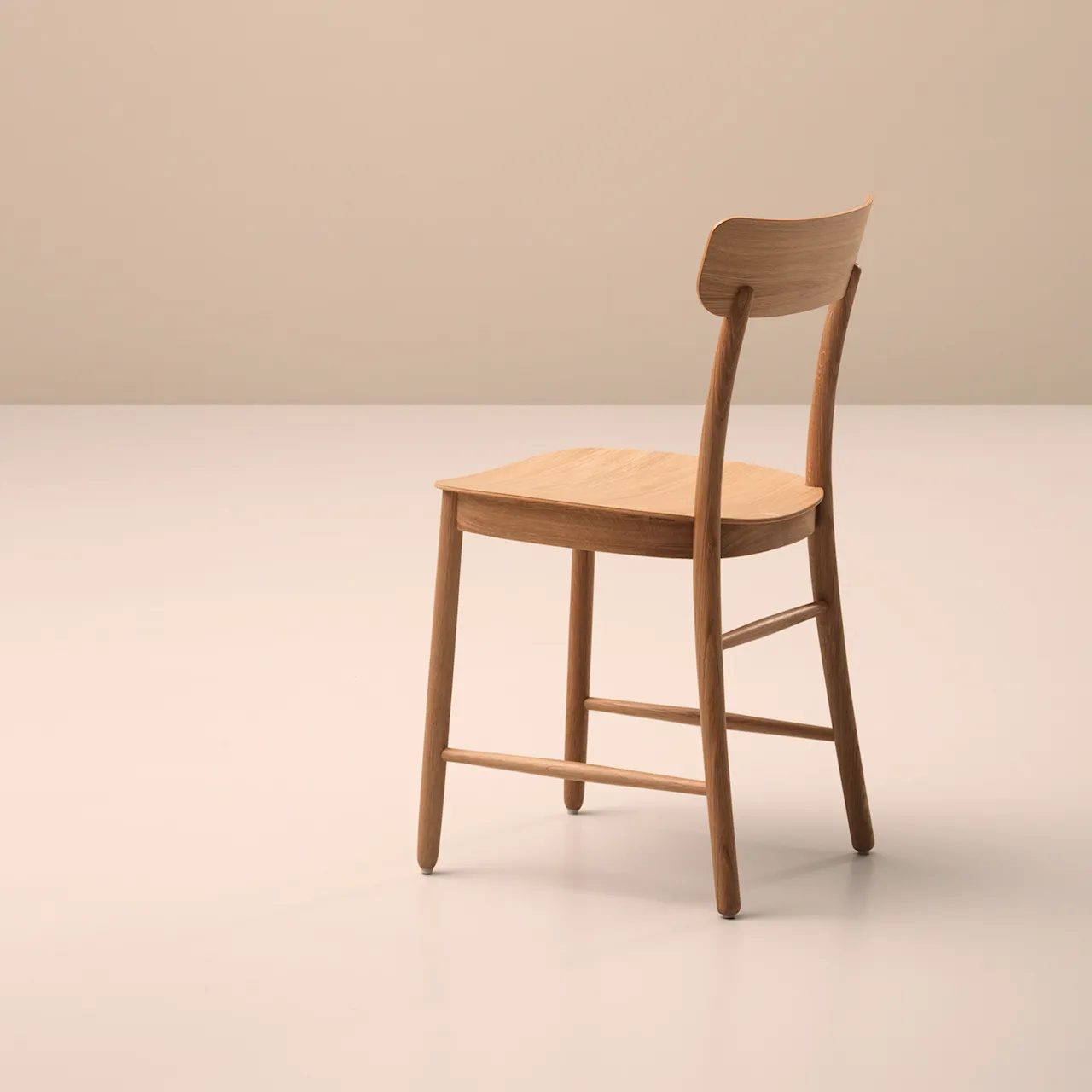 Figurine Dining Chair