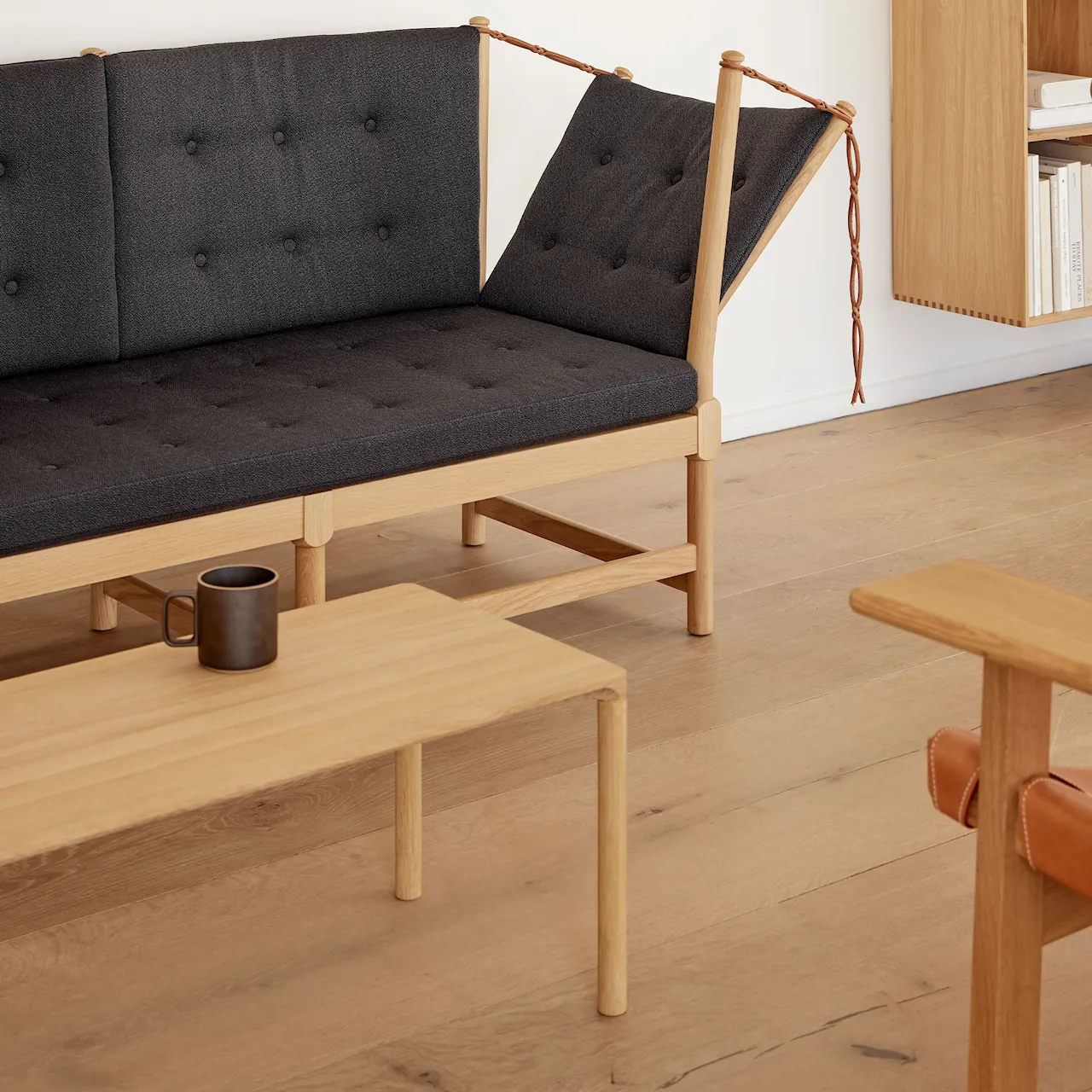 Piloti Coffee Table 39 x 120 cm
