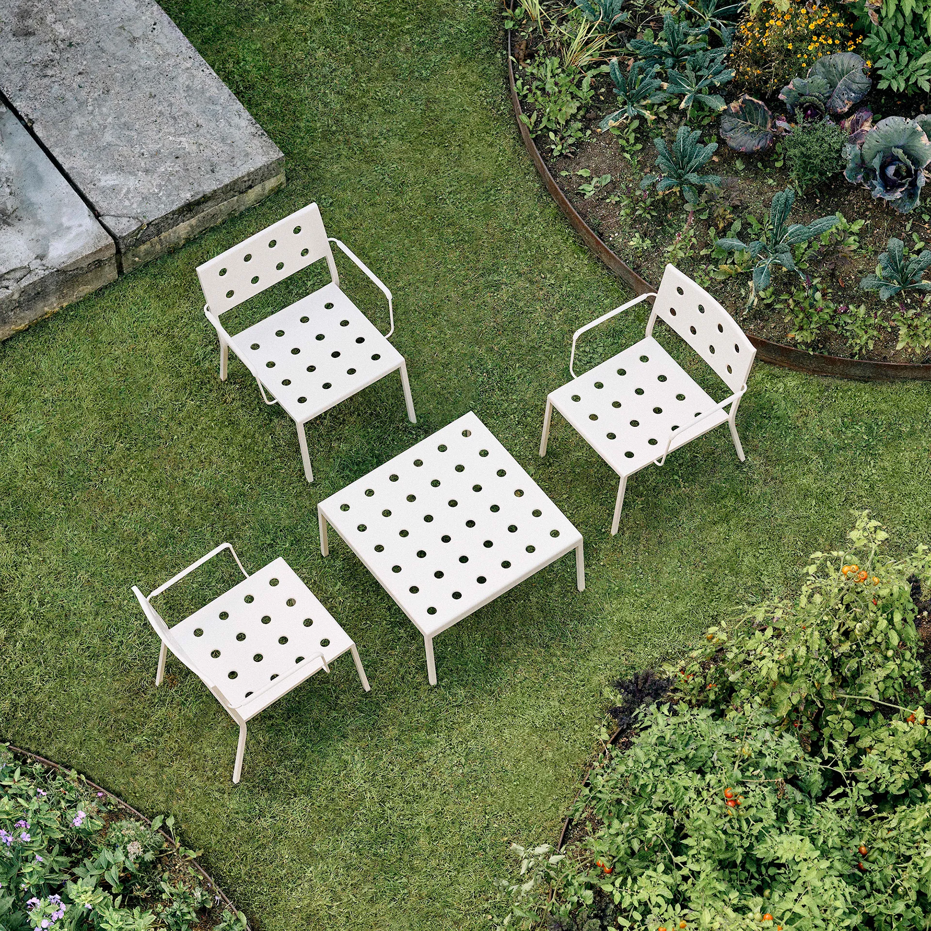 Balcony Outdoor Low Table 97 x 41 cm - HAY - Ronan & Erwan Bouroullec - NO GA