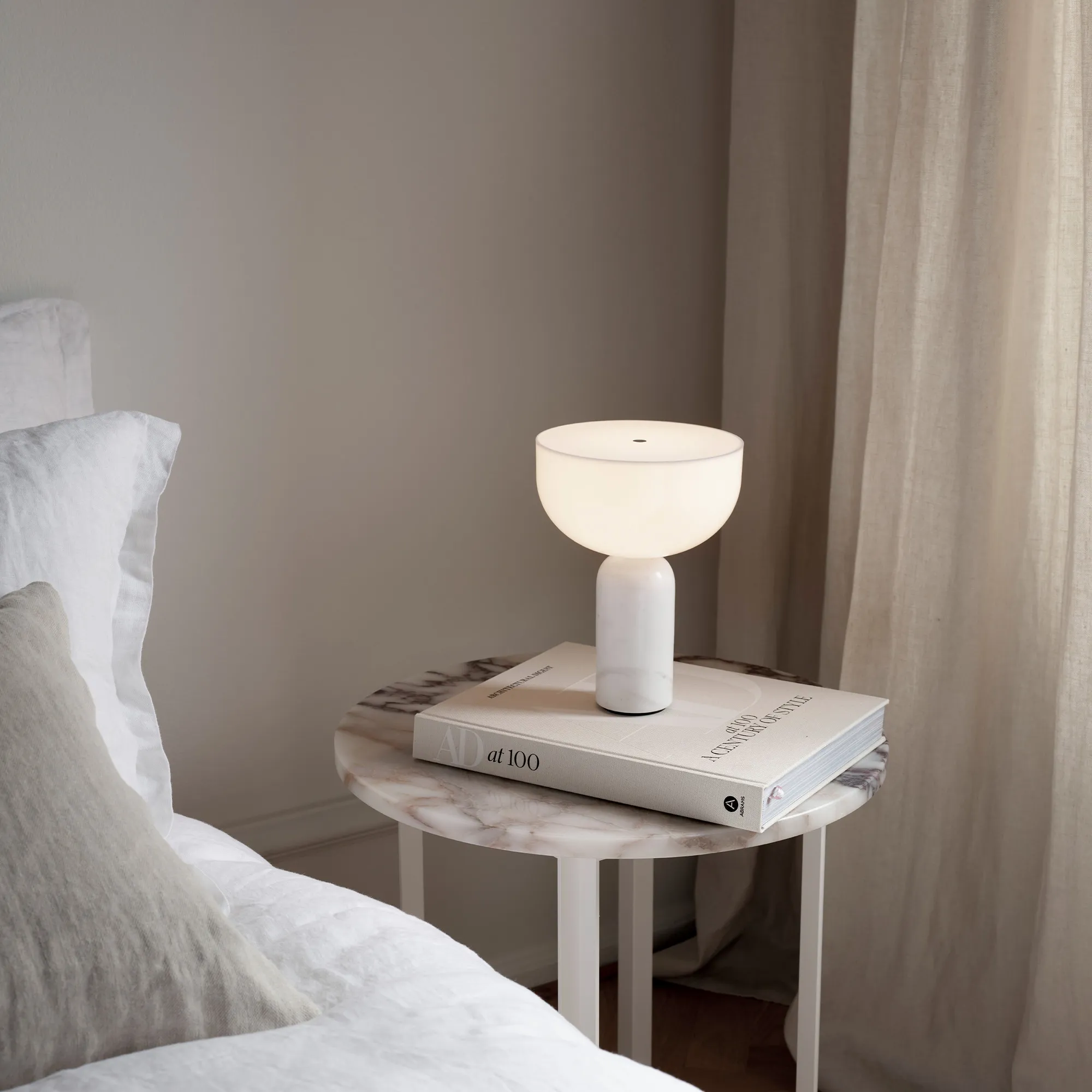 Kizu Portable Table Lamp - 2