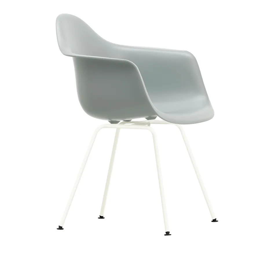 Eames RE Plastic Armchair DAX spisestuestol White