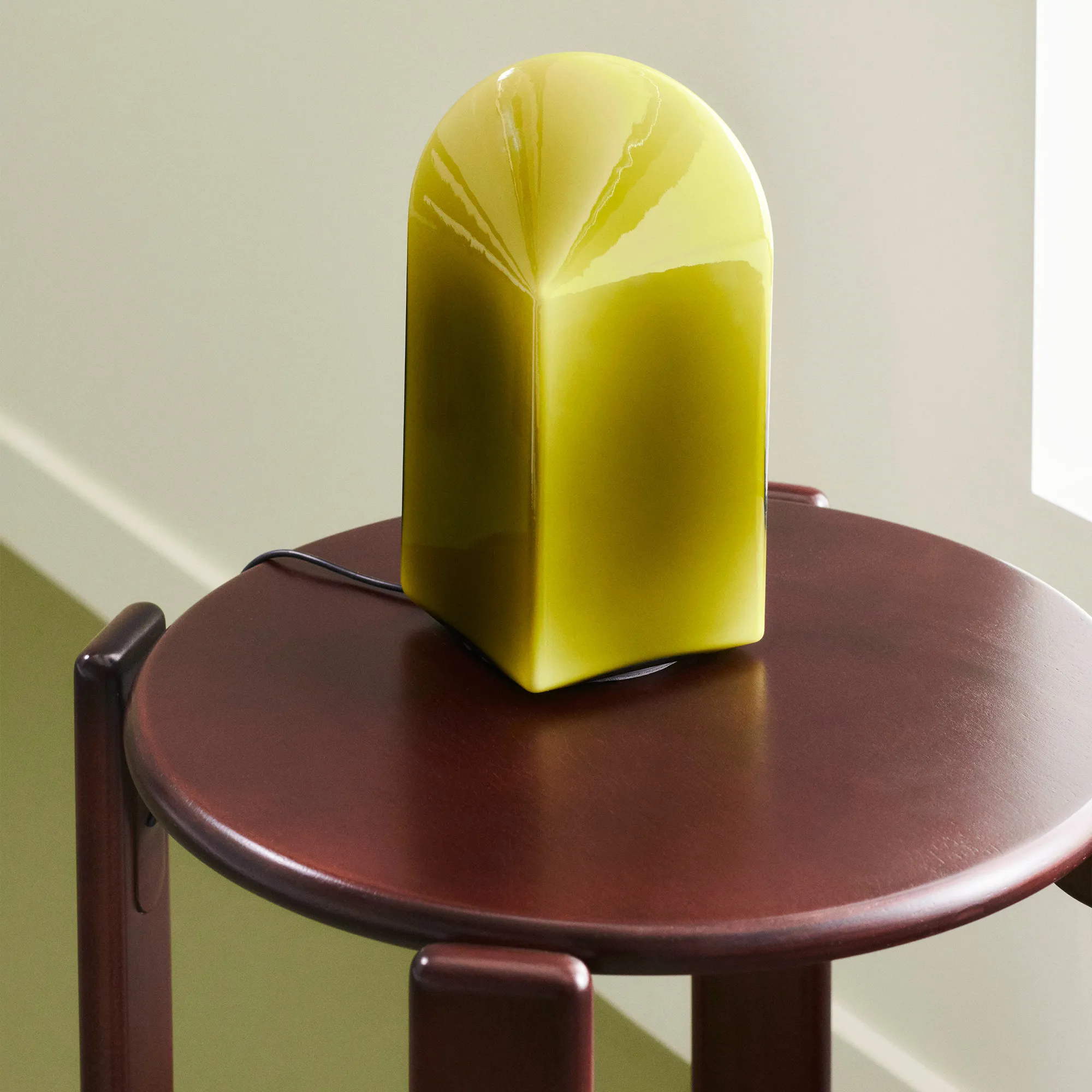 Parade Table Lamp 240 - 2
