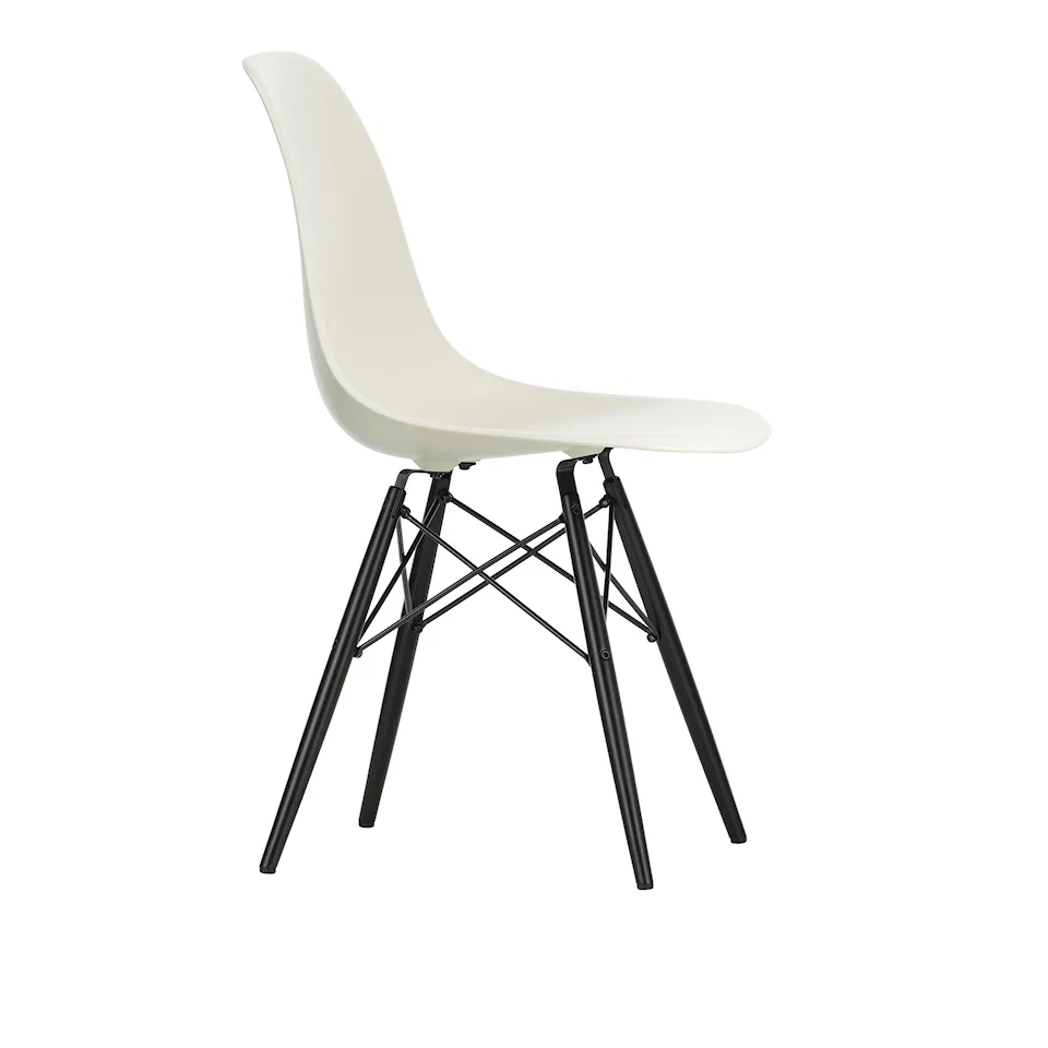 Eames RE Plastic Chair DSW Black Maple