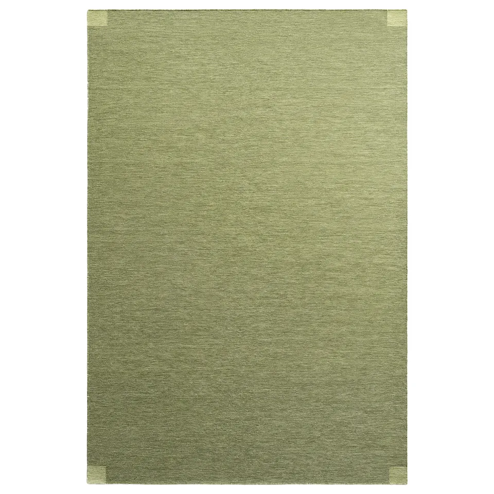 Tradition Solid Green Wool Rug