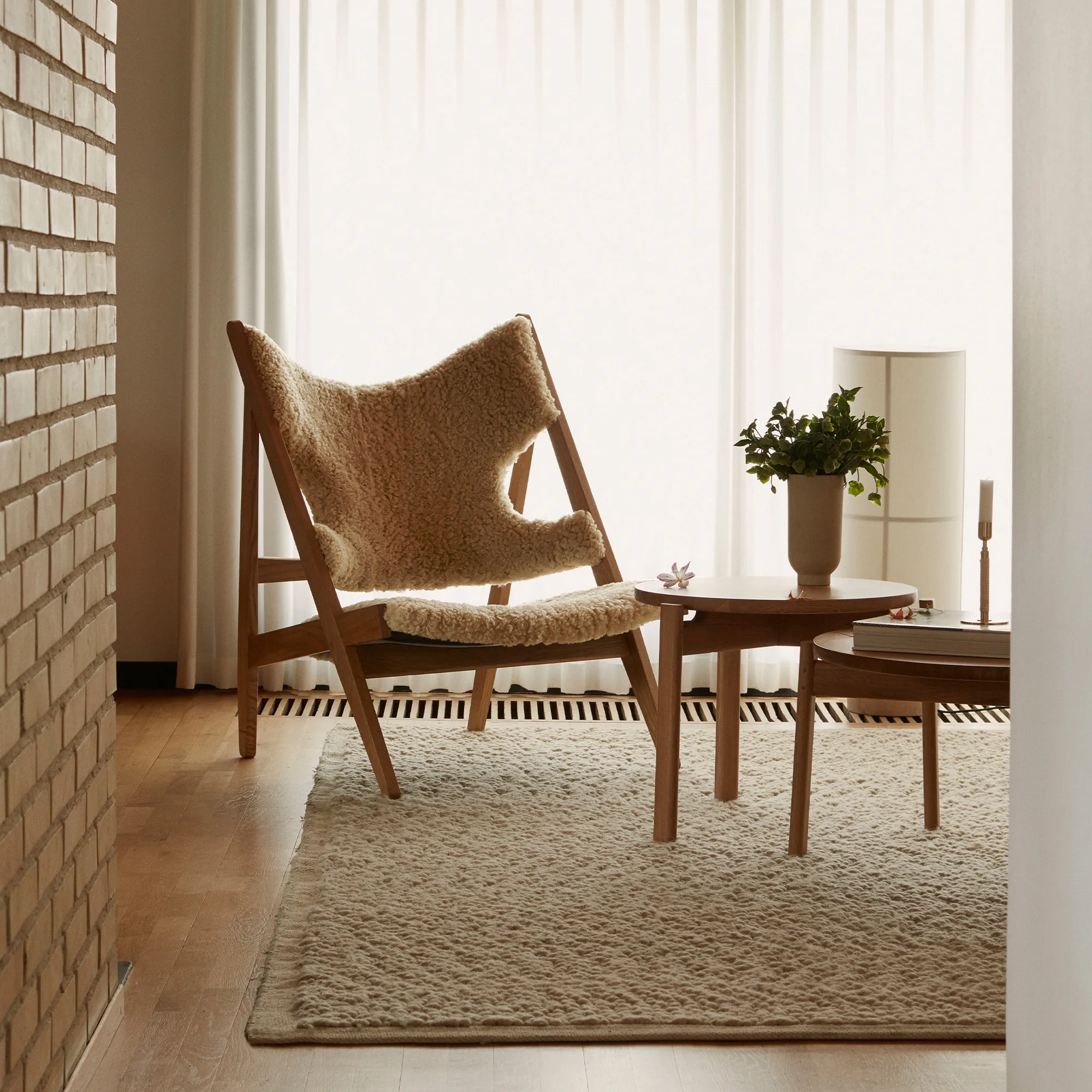 Hashira Floor Lamp
