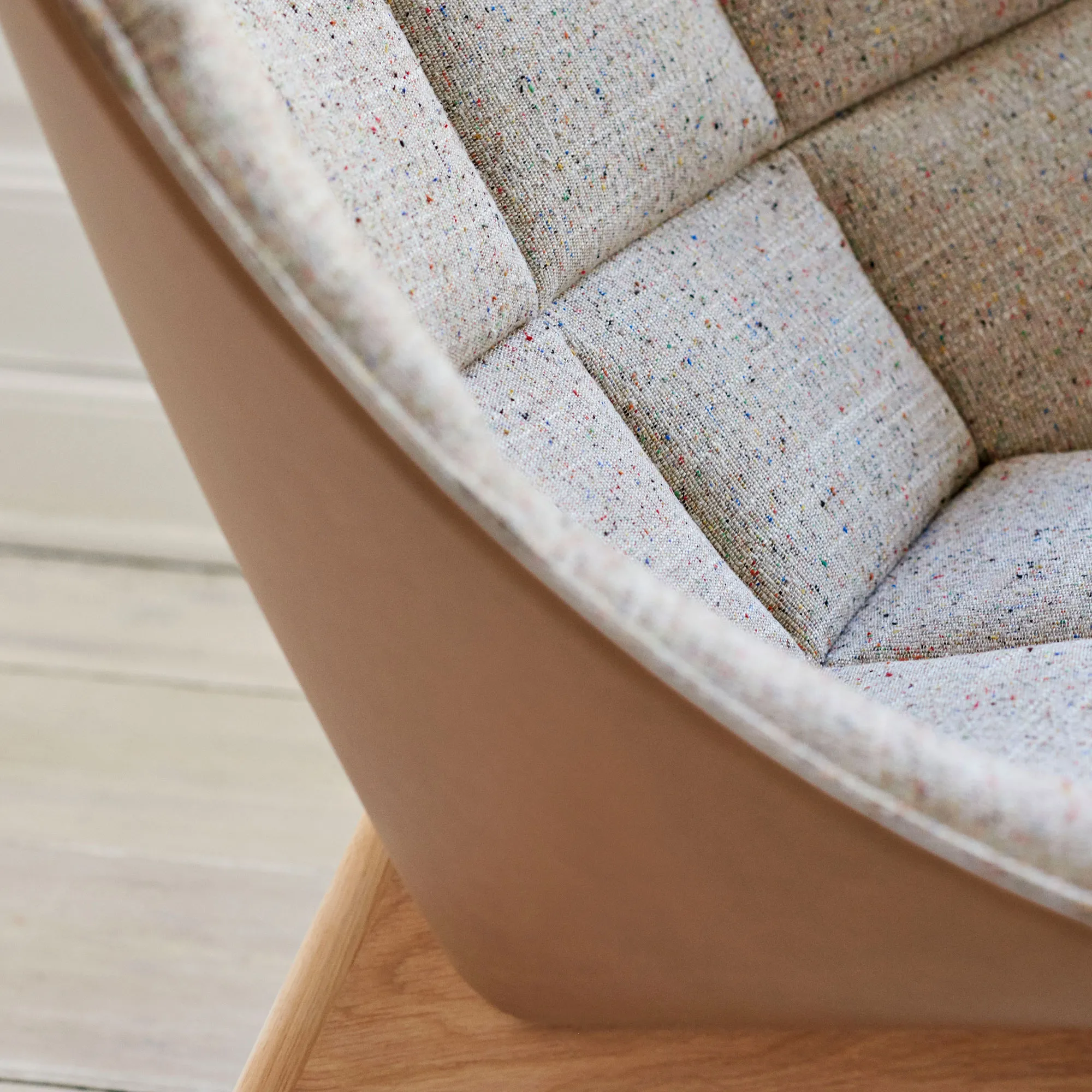 Uchiwa Quilted Lounge Chair