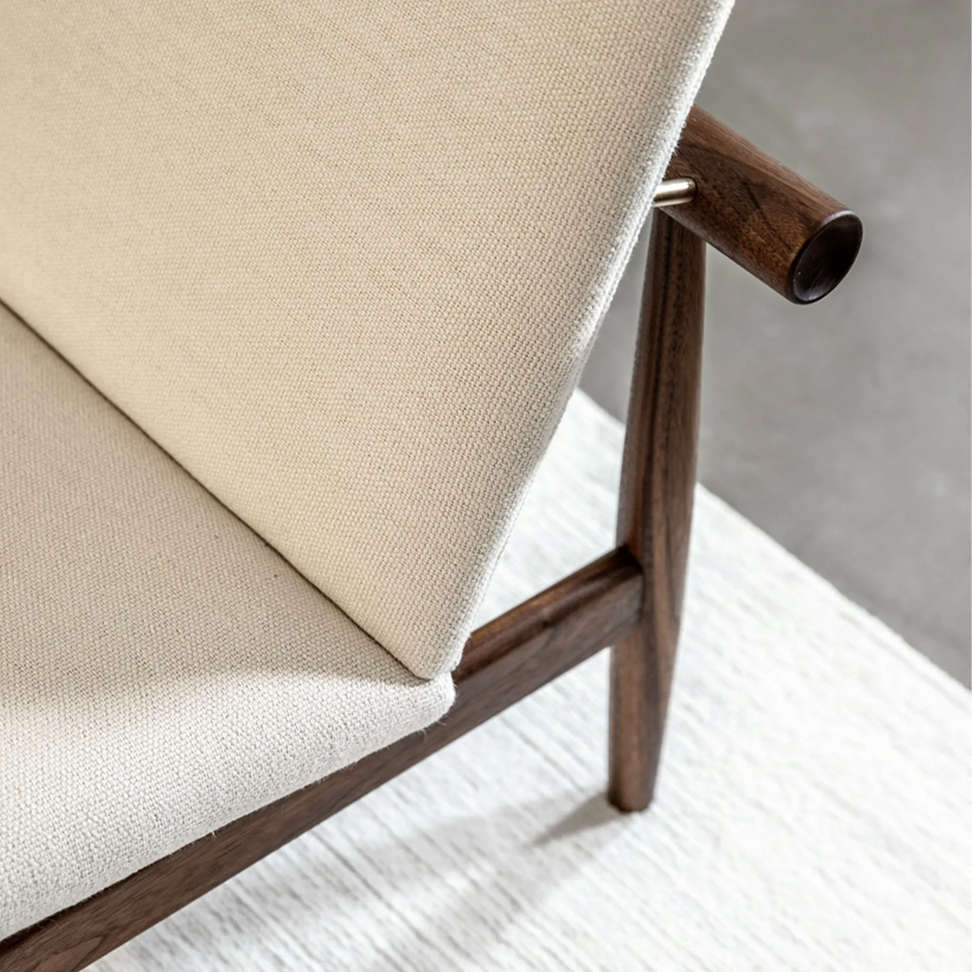 Japan Chair, Oak, Leather Group 2, Nevada NV2488S Cognac - House of Finn Juhl - Finn Juhl - NO GA