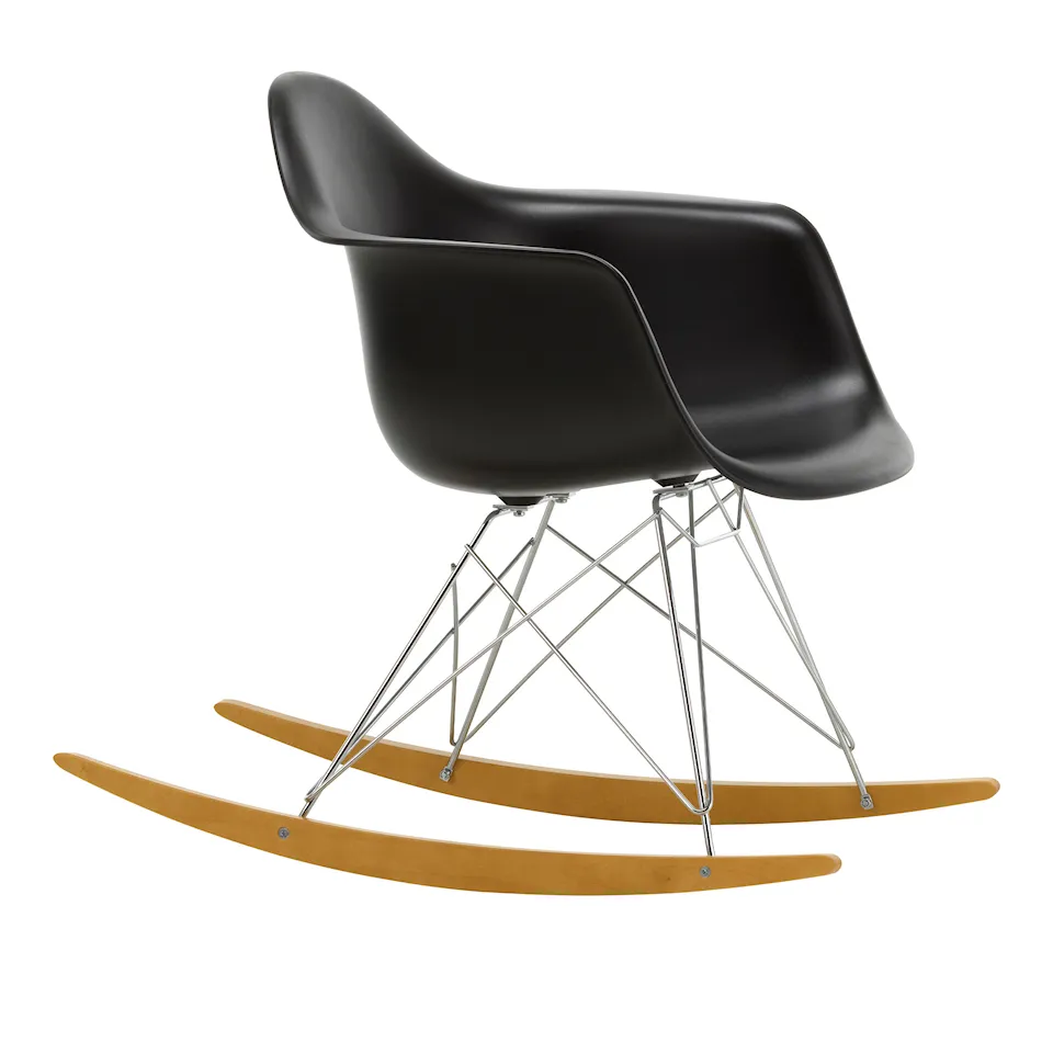 Eames RE Plastic Armchair RAR Chrome/Golden Maple