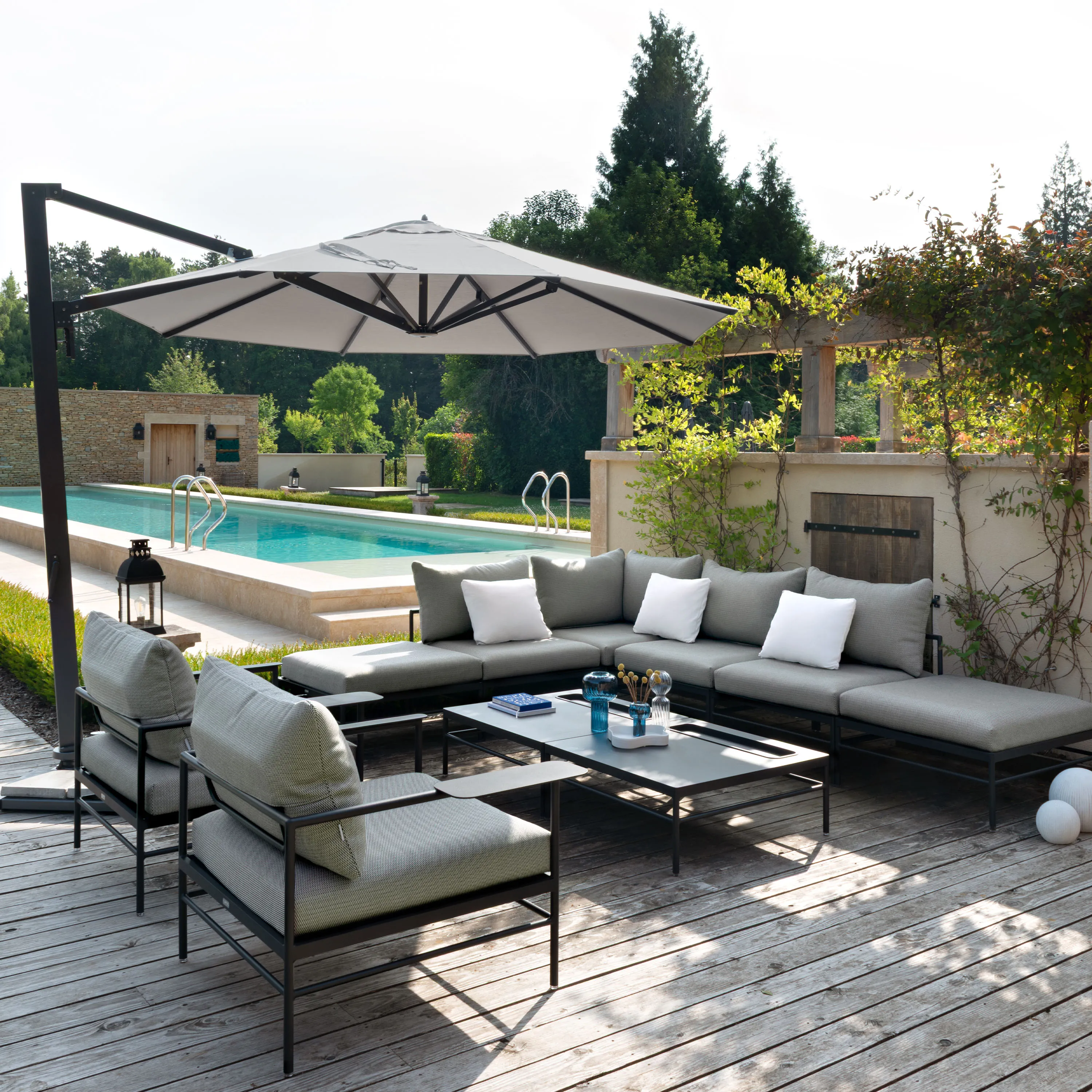 Rivage 3-seater outdoor sofa & Rivage outdoor coffee table - 4