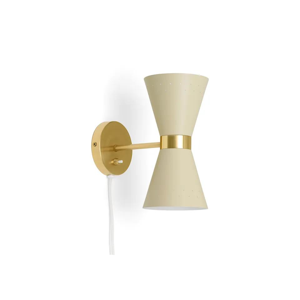 Collector Wall Lamp