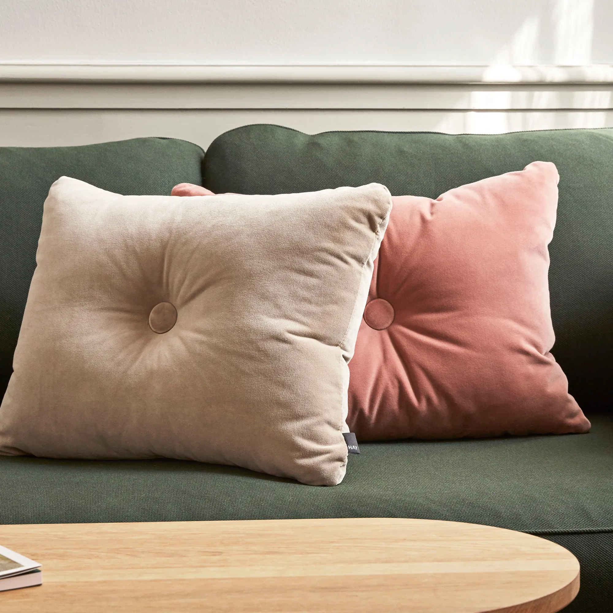 Dot Cushion Steelcut Trio 1 Dot