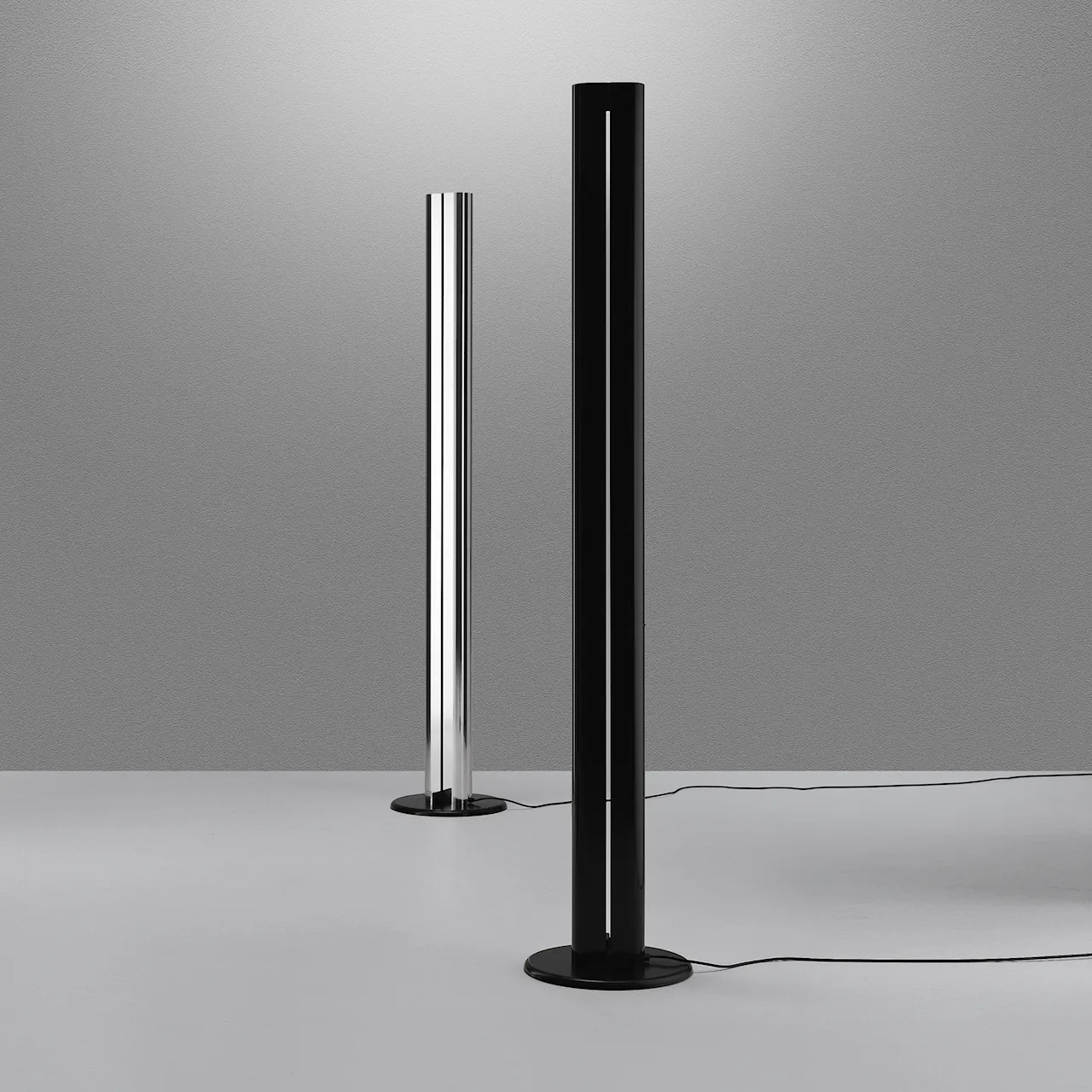 Megaron Floor Lamp