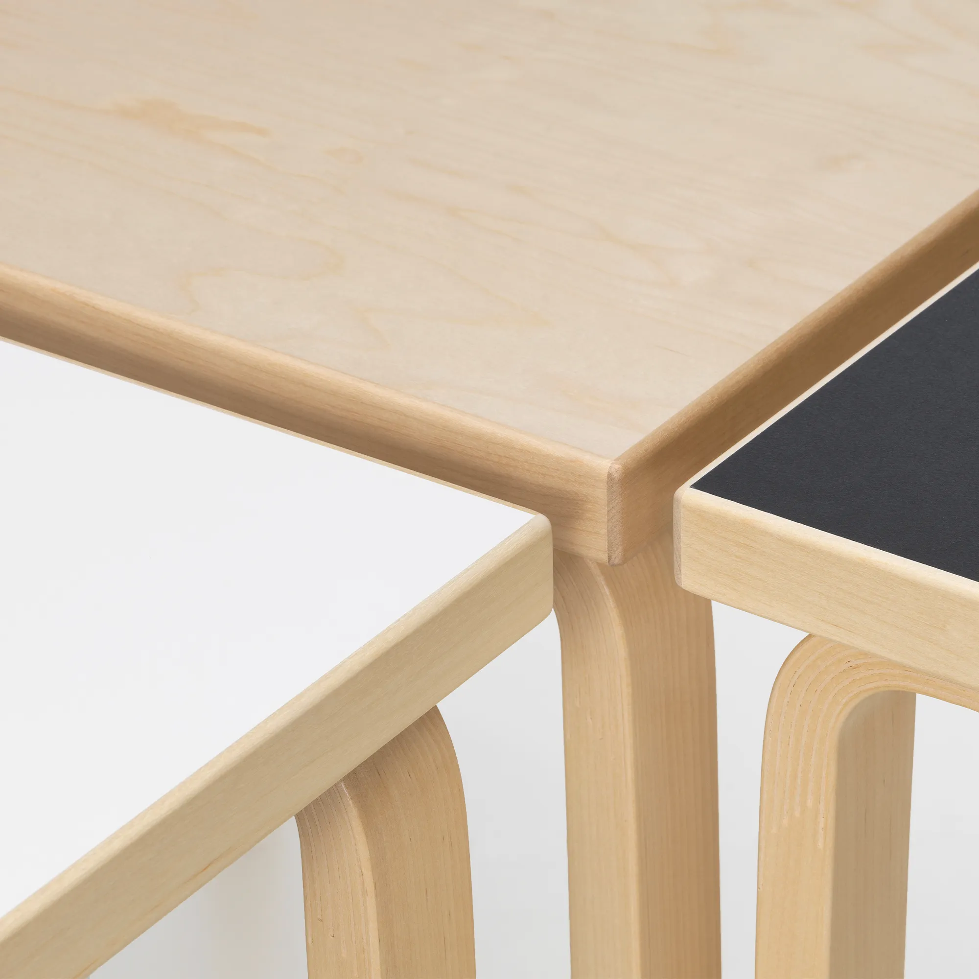 Aalto Table Square 81C - 3