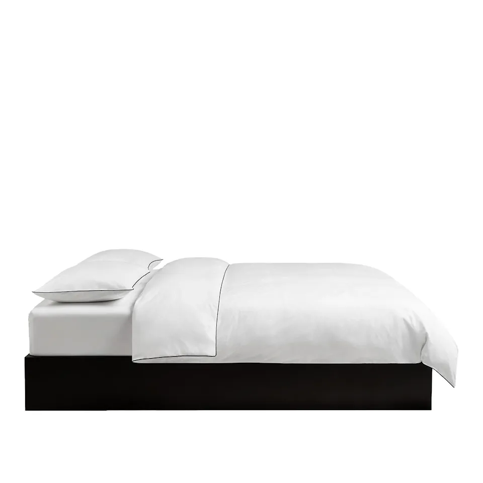 Percale Crisp White/Black Bedding Set