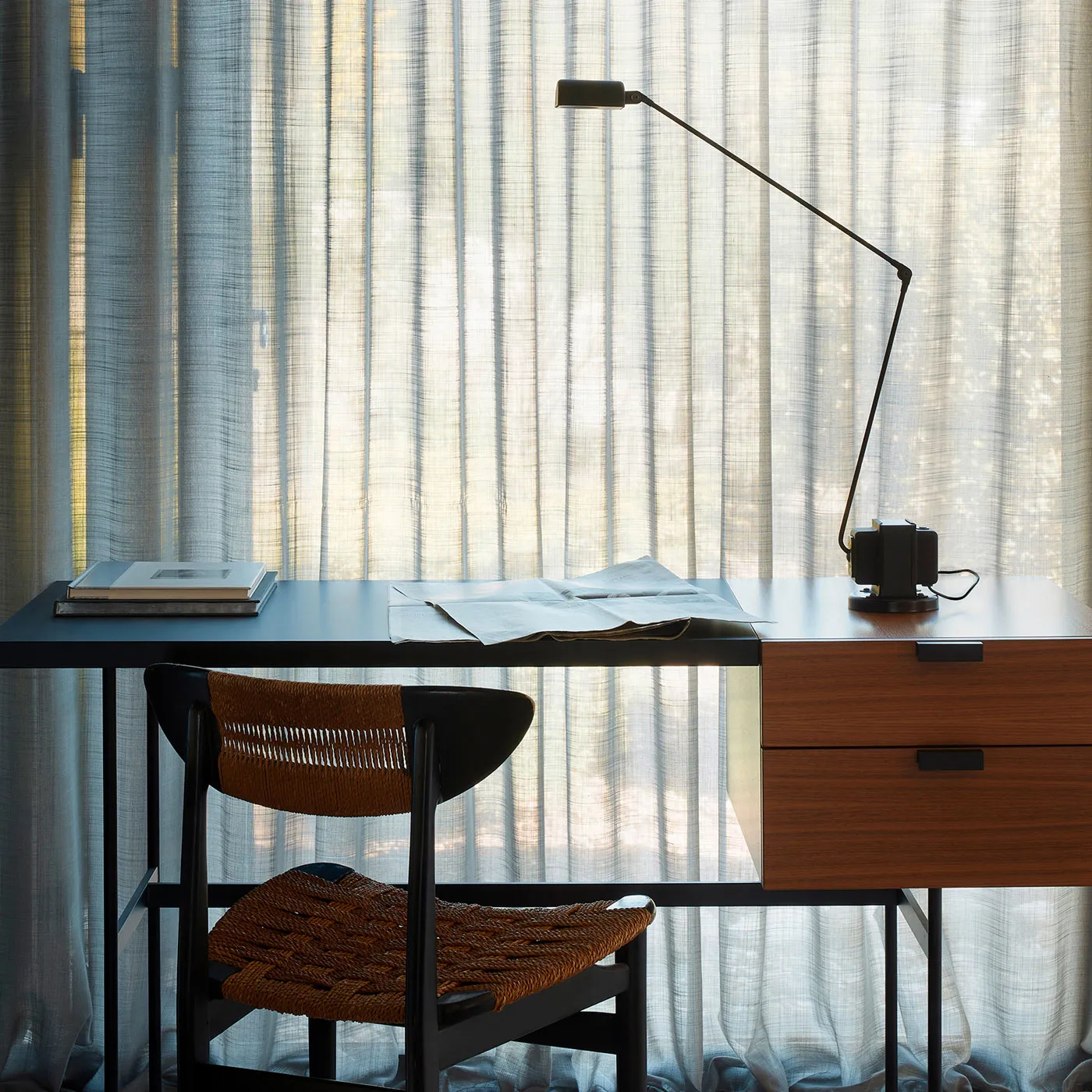 Daphine LED table lamp - 3
