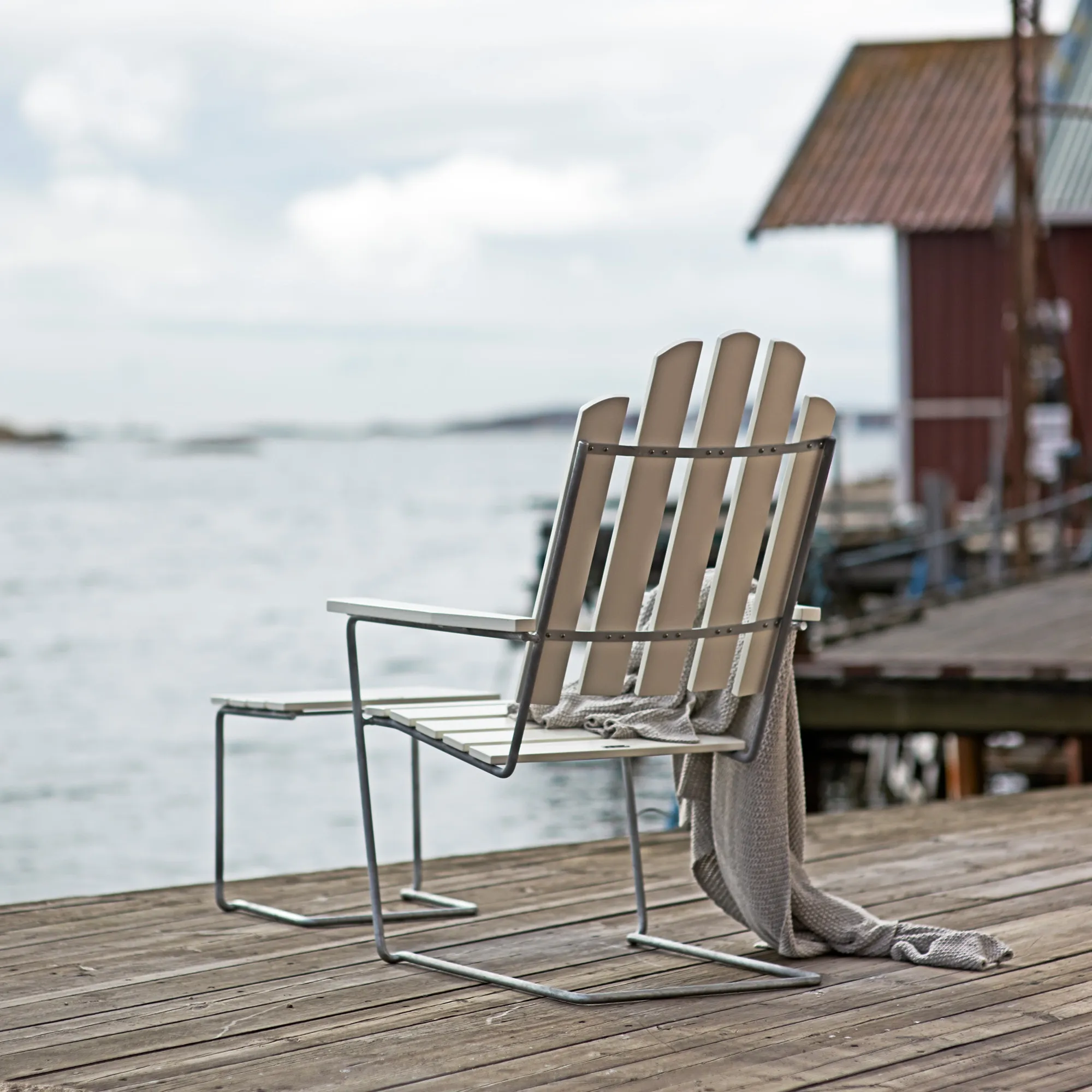 Classic series lounge group with A3 sun lounger & A3 stool