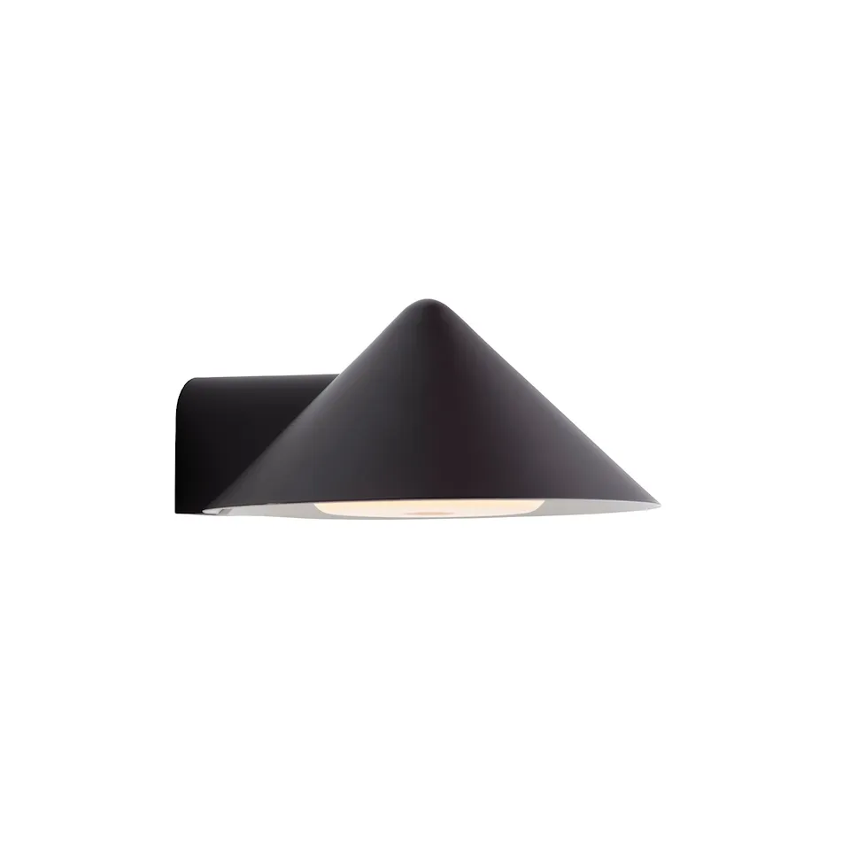 Grasp Wall Lamp