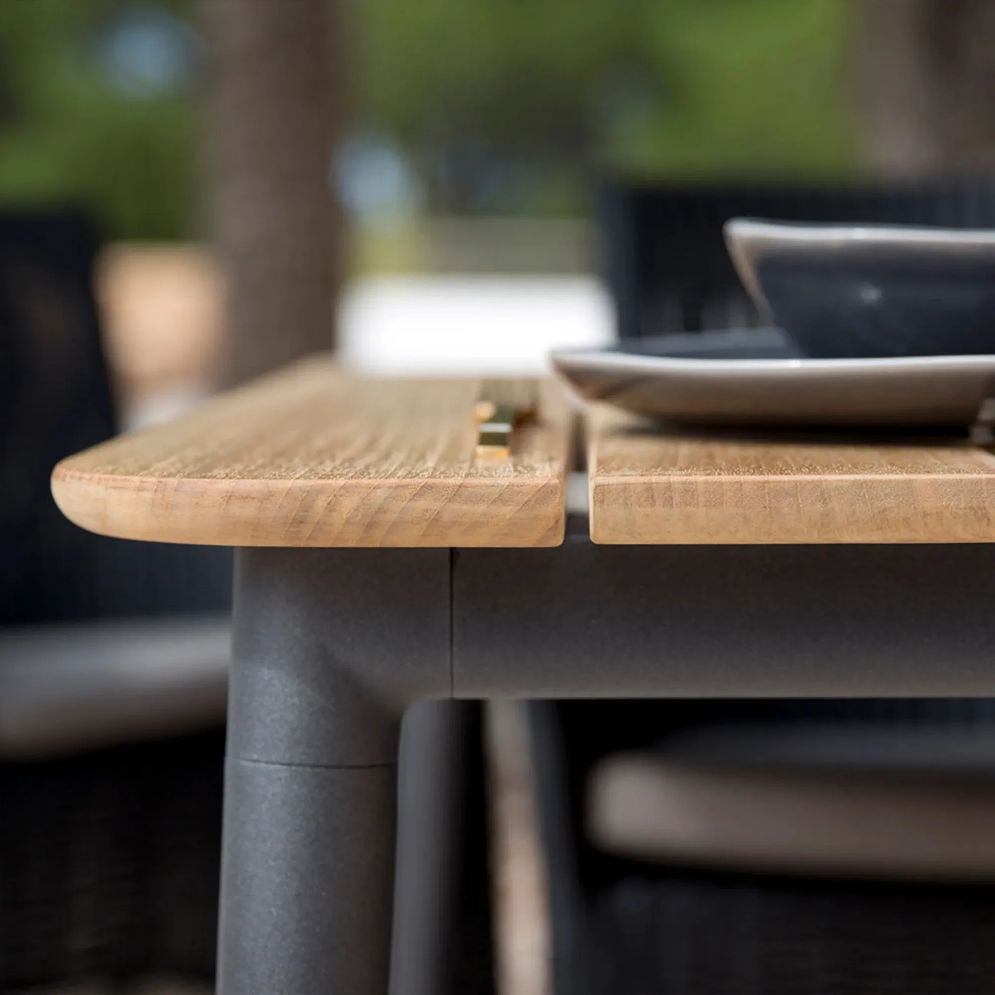 Ocean tuinstoelen (6 stuks) & Core tuintafel - 6