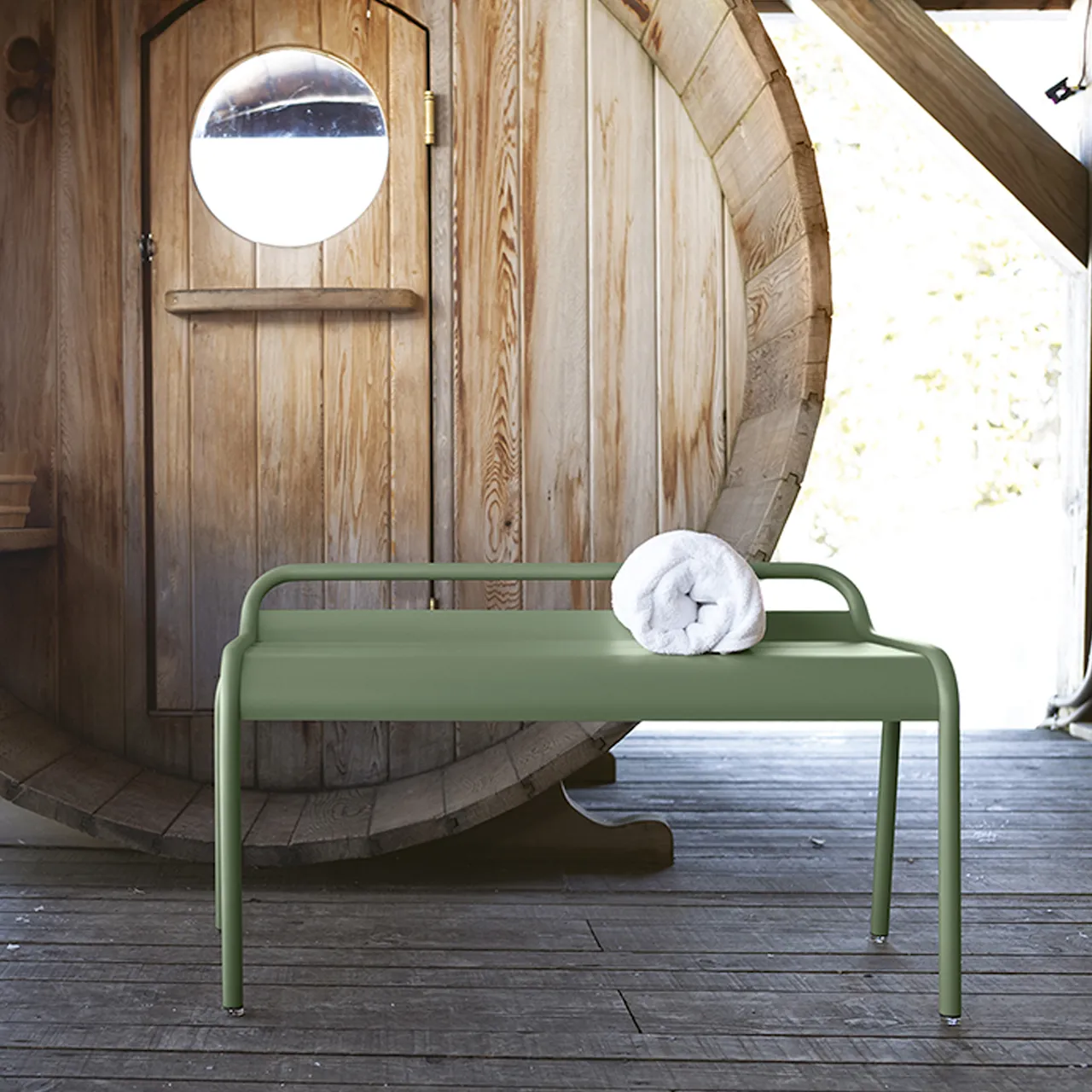 Luxembourg Compact Bench, Marshmallow