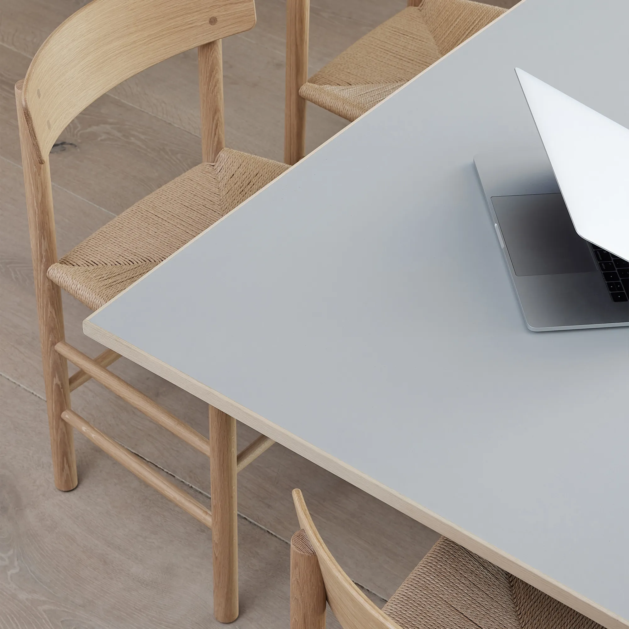 JG Table 6568 Ø140 cm - 5