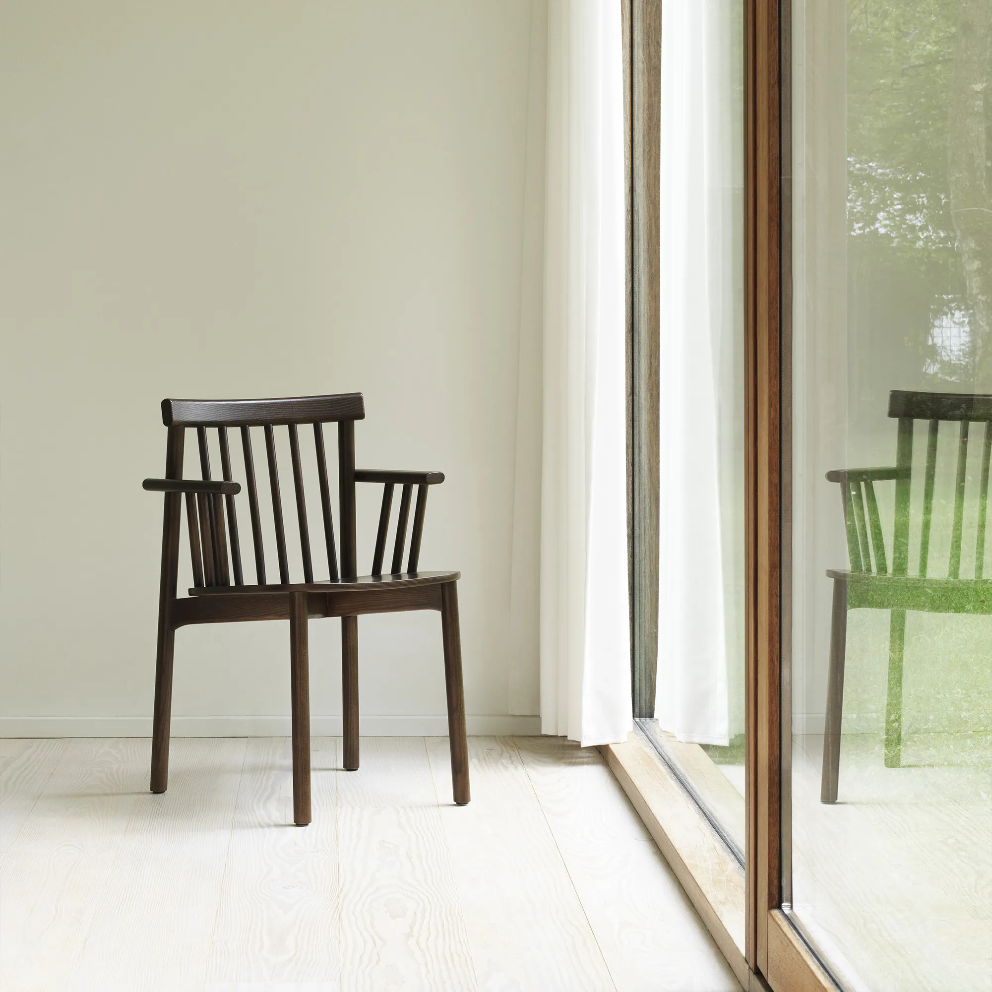 Pind Armchair