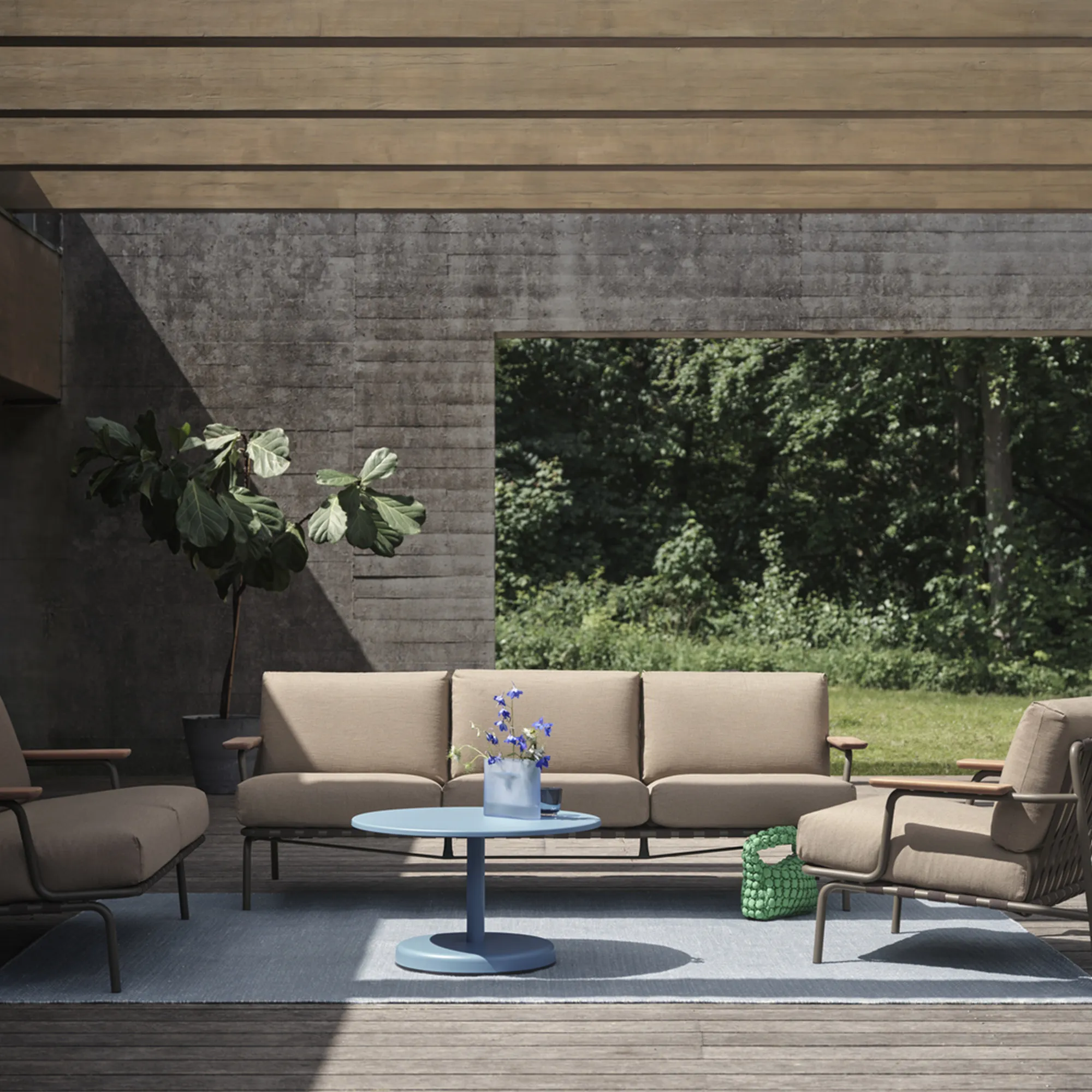 Settle sofa 3-seater