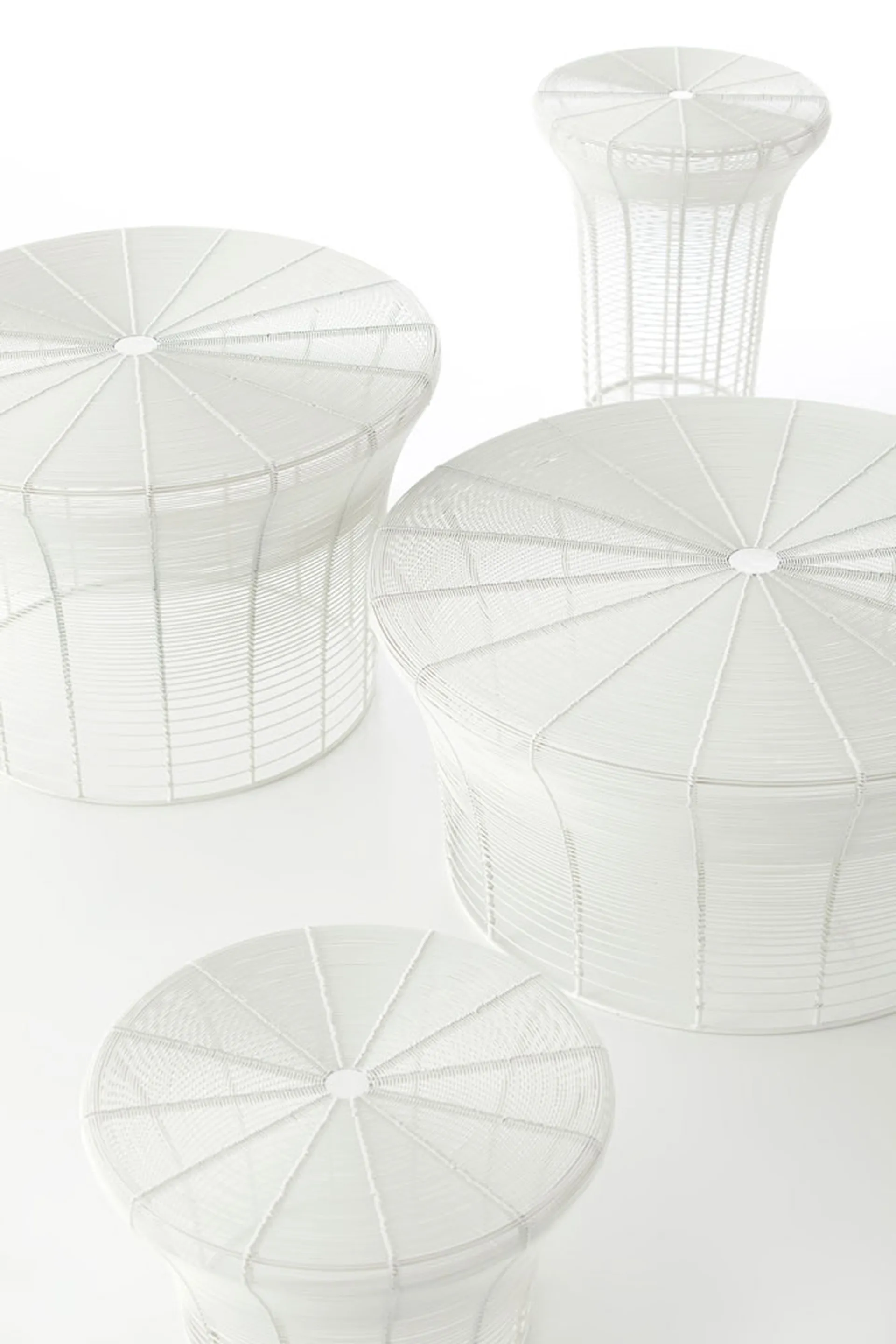 Aram Stool White - GAN - Nendo - NO GA