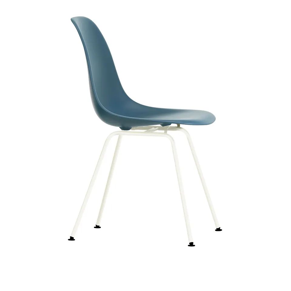 Eames RE Plastic Chair DSX White