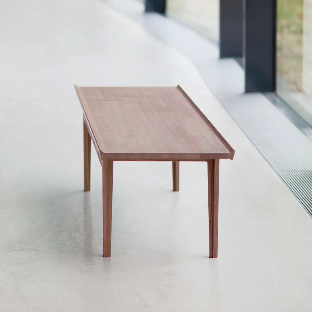 500 Table, Large, Walnut