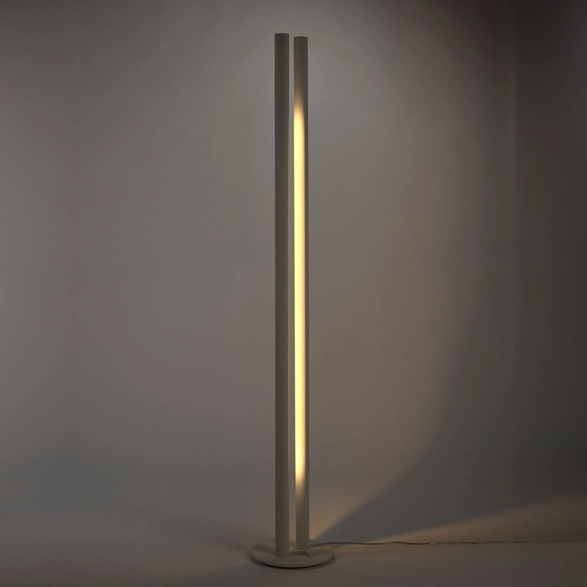 Floor lamp L1