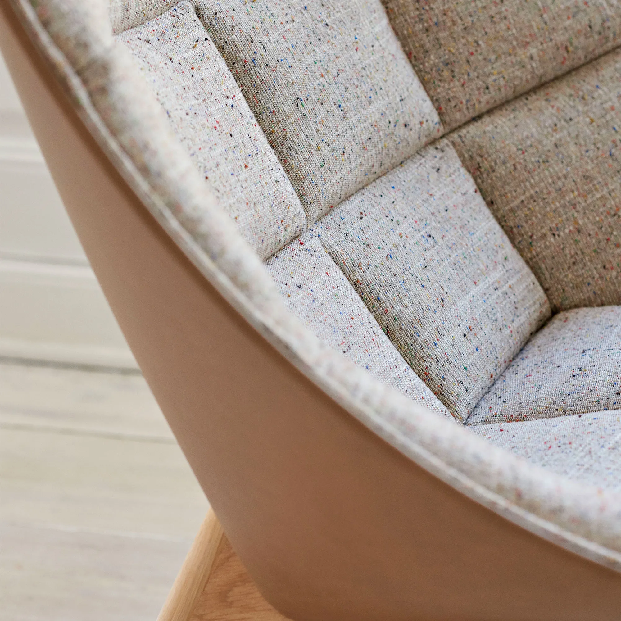 Uchiwa Quilted Lounge Chair - 5