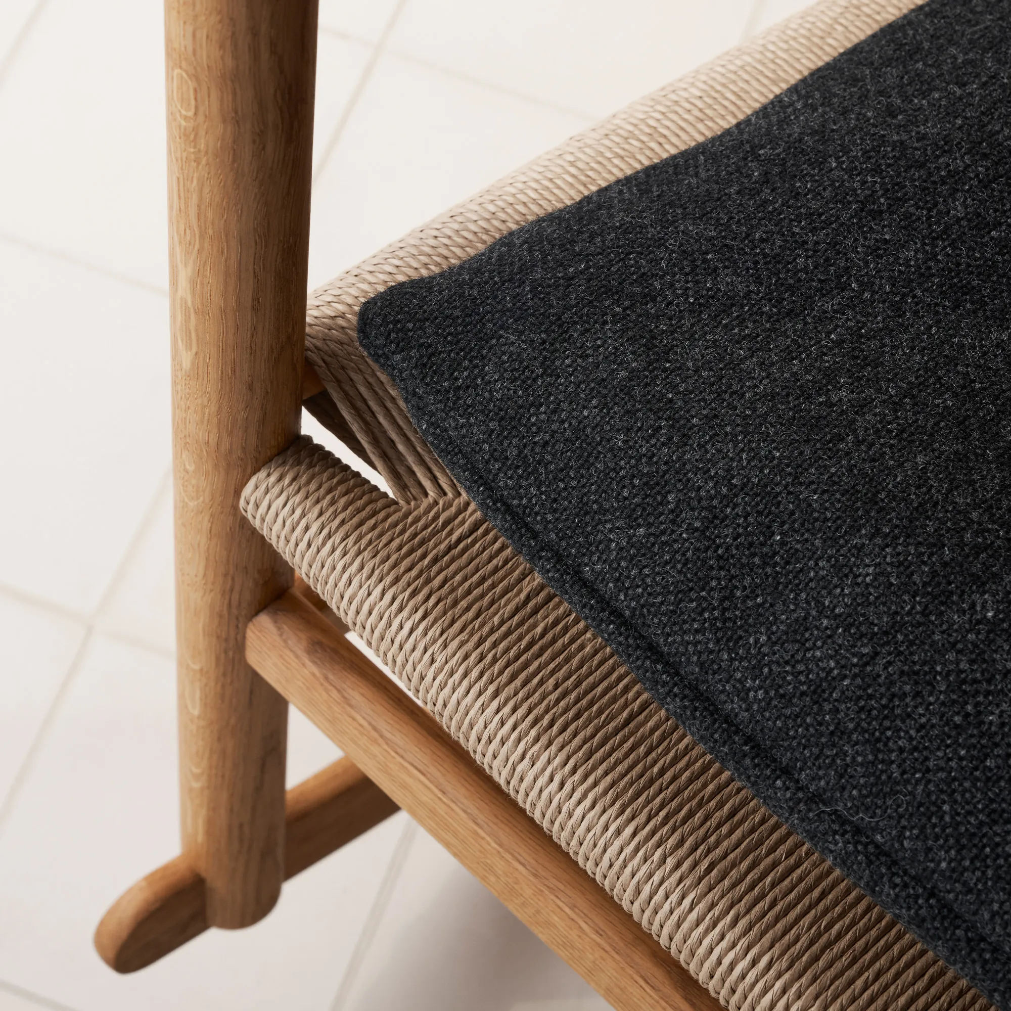 CH45 Rocking Chair - 15