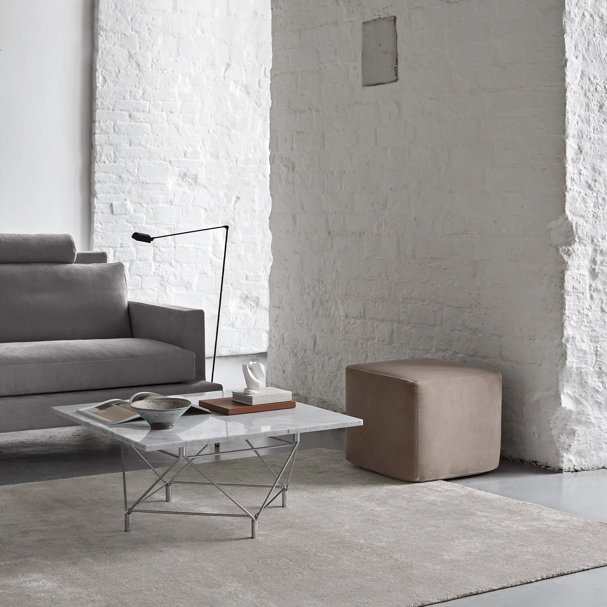 Spider Coffee Table 80 x 80 cm - 6
