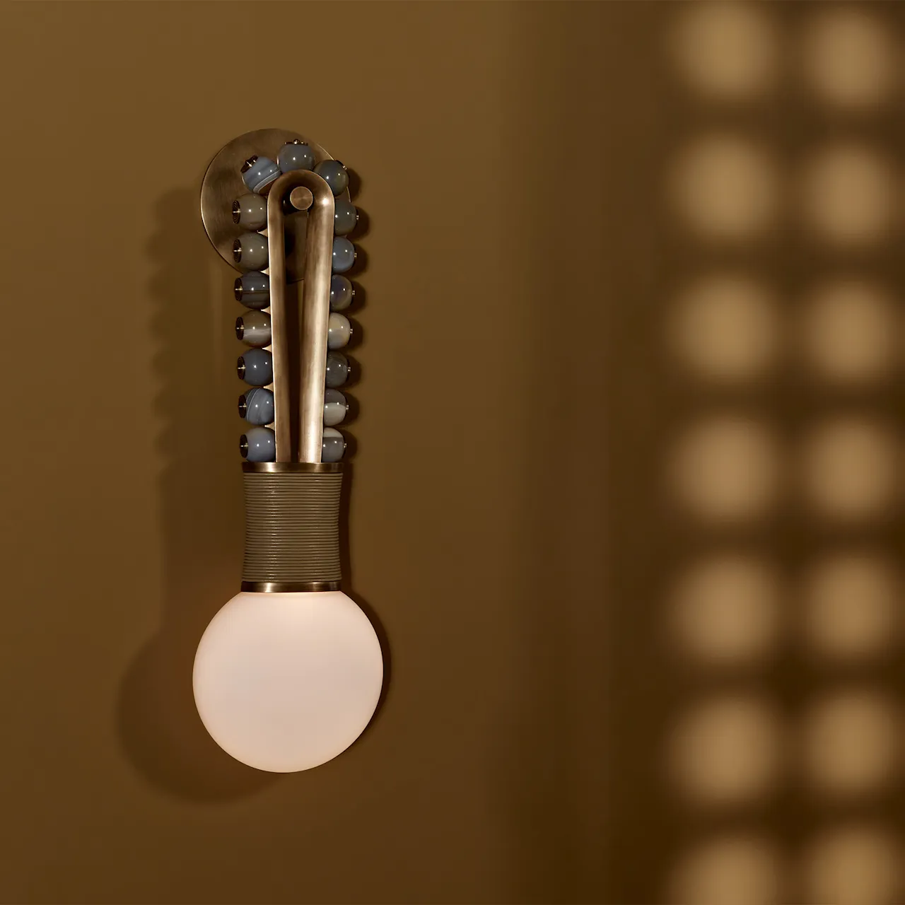 Talisman : Loop Sconce