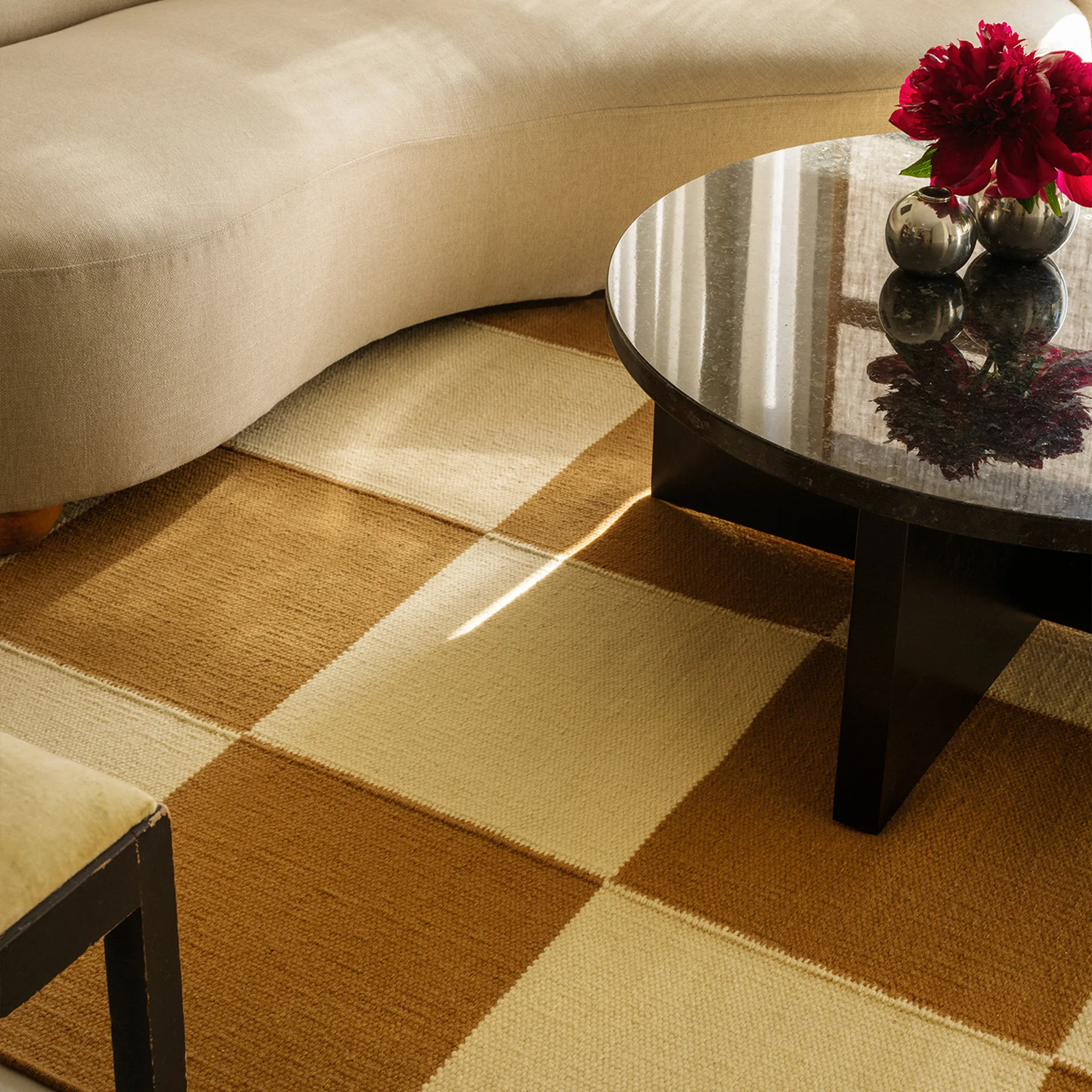 Square Leo/Yellow Wool Rug