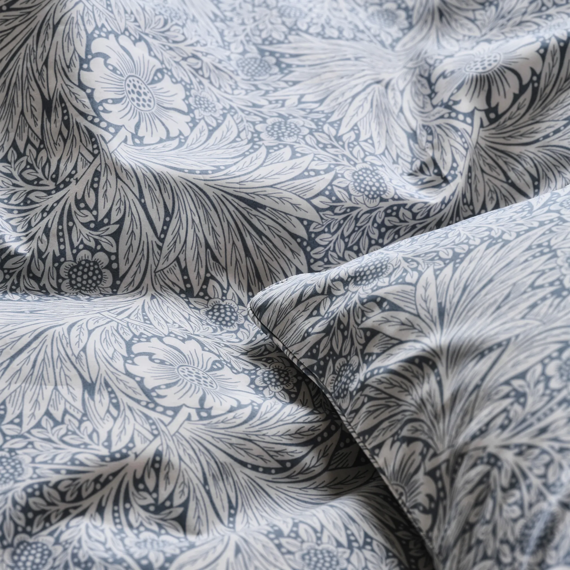 Morris & Co. Marigold Duvet Cover - 3